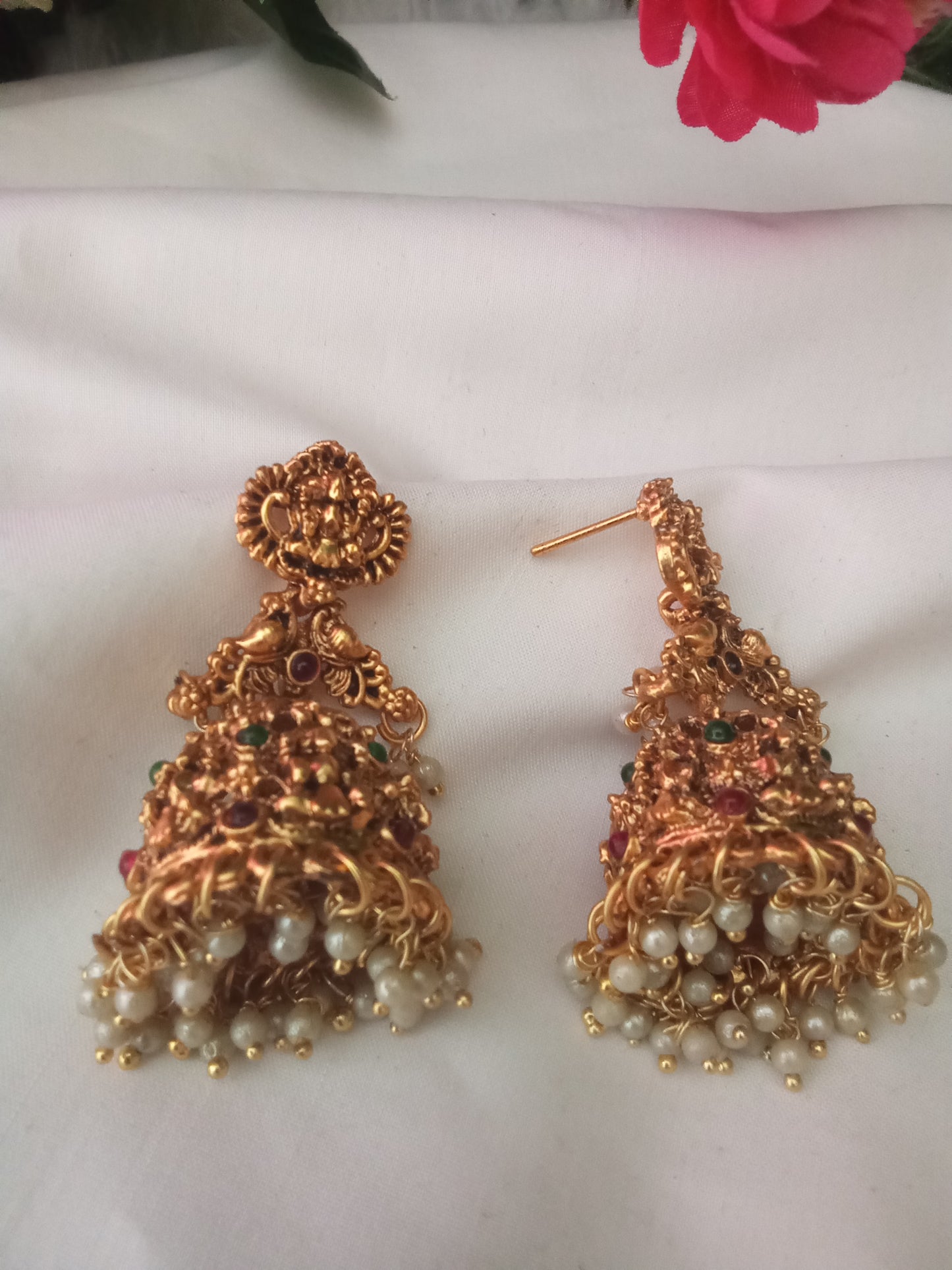 EARING-SHBK18