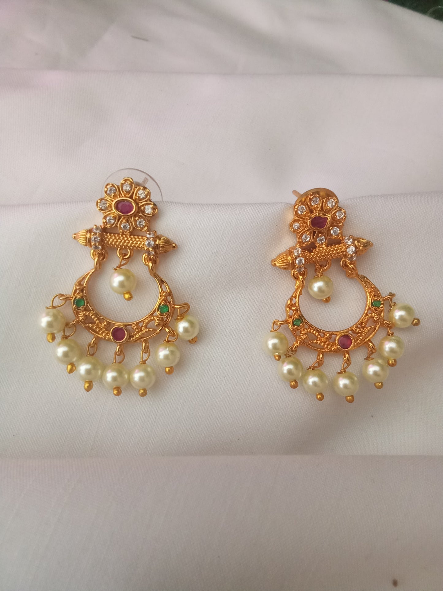 EARING-SHER192