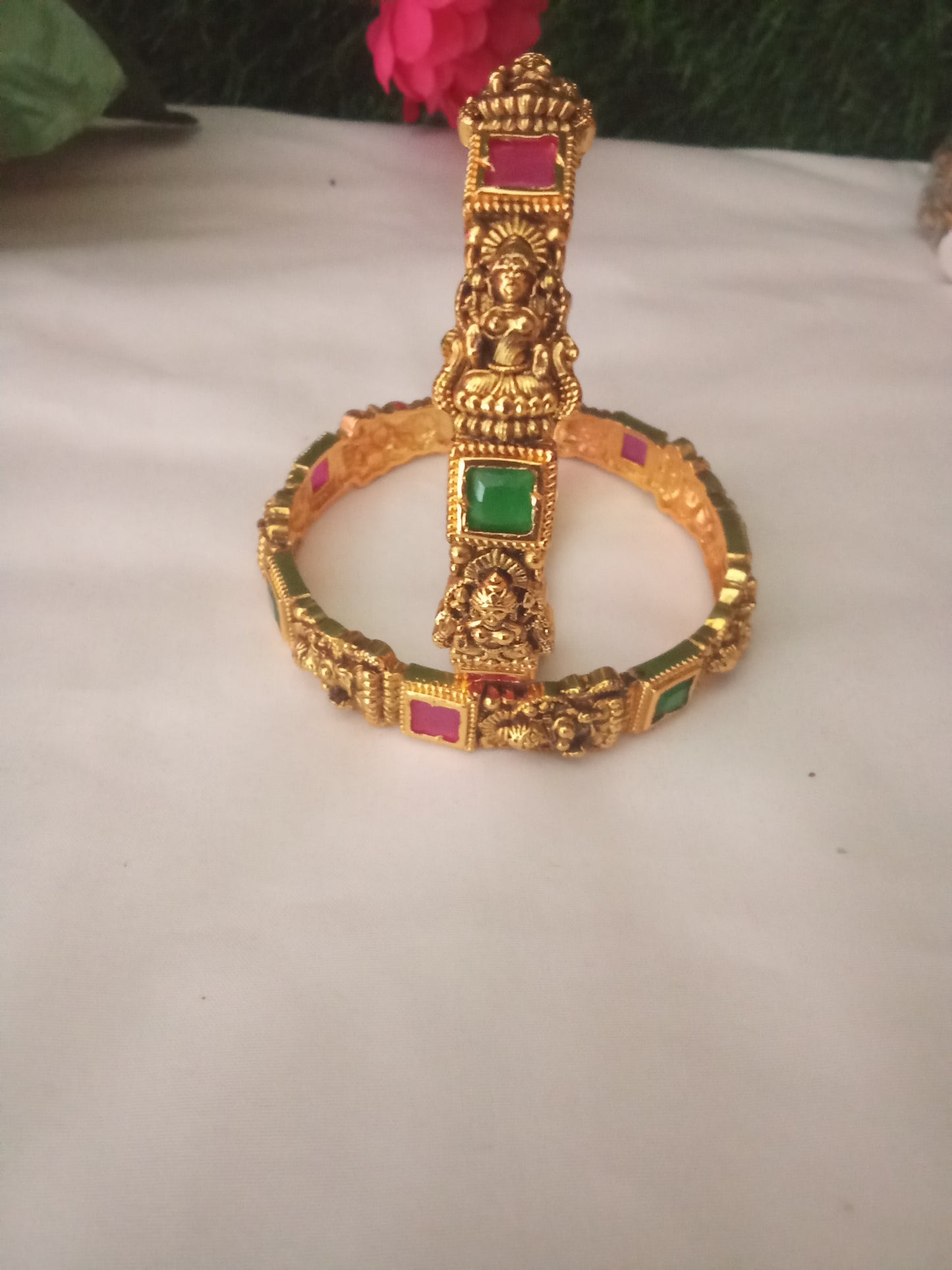 Premium mat nakshi bangles-SHB01