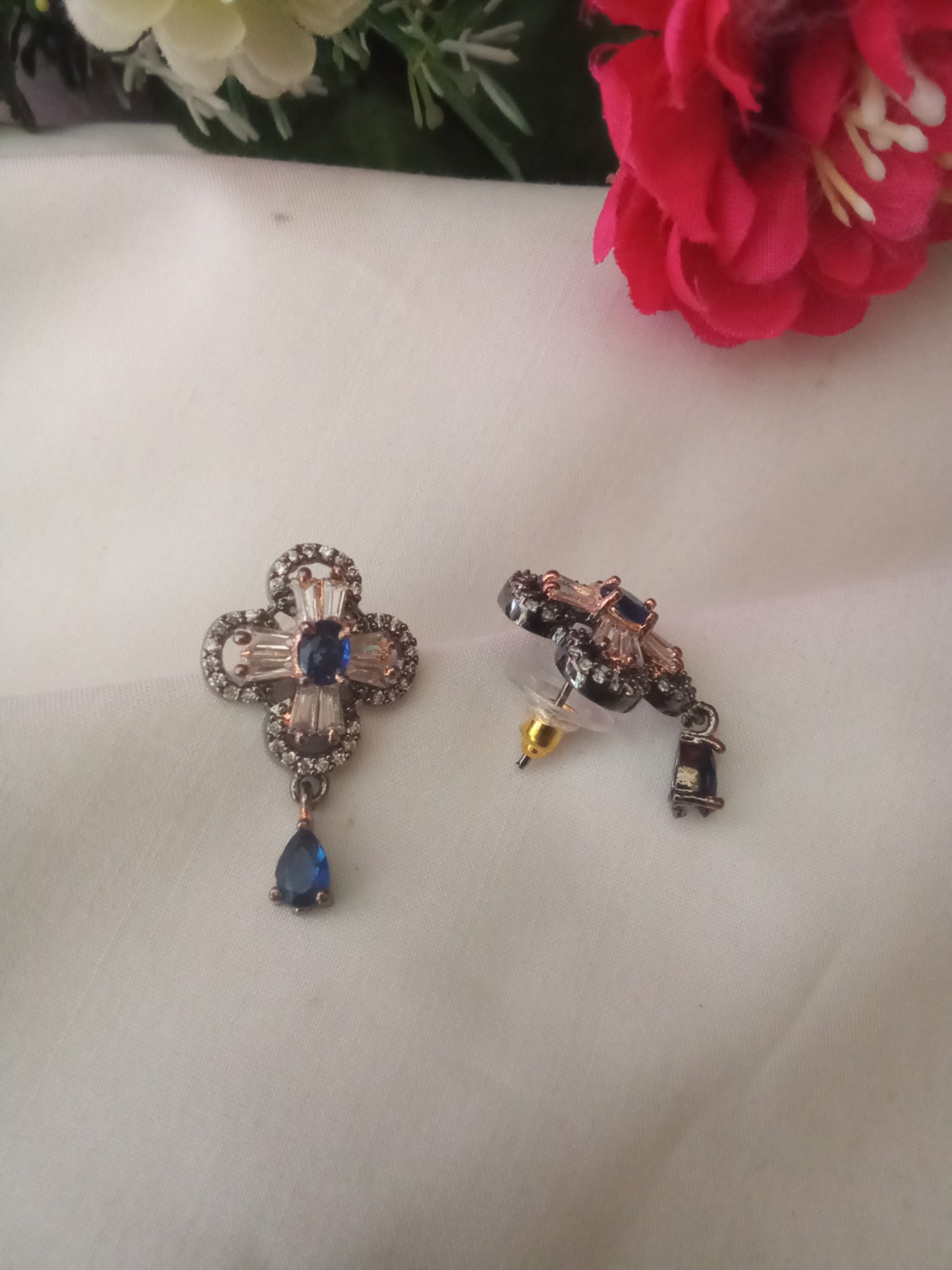 EARING-SHER104