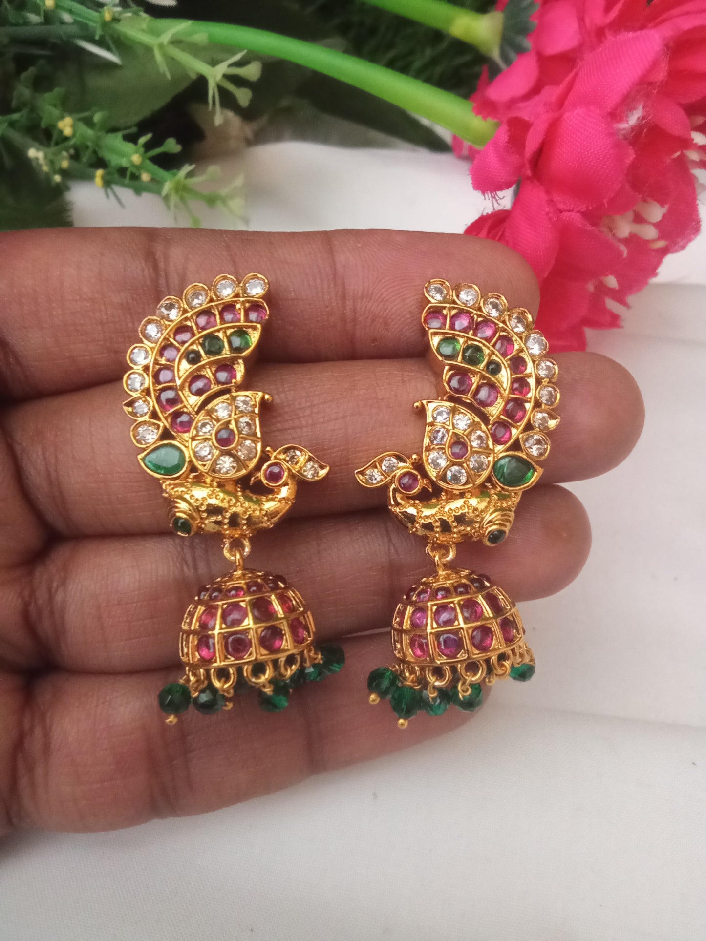 EARING-SHER44