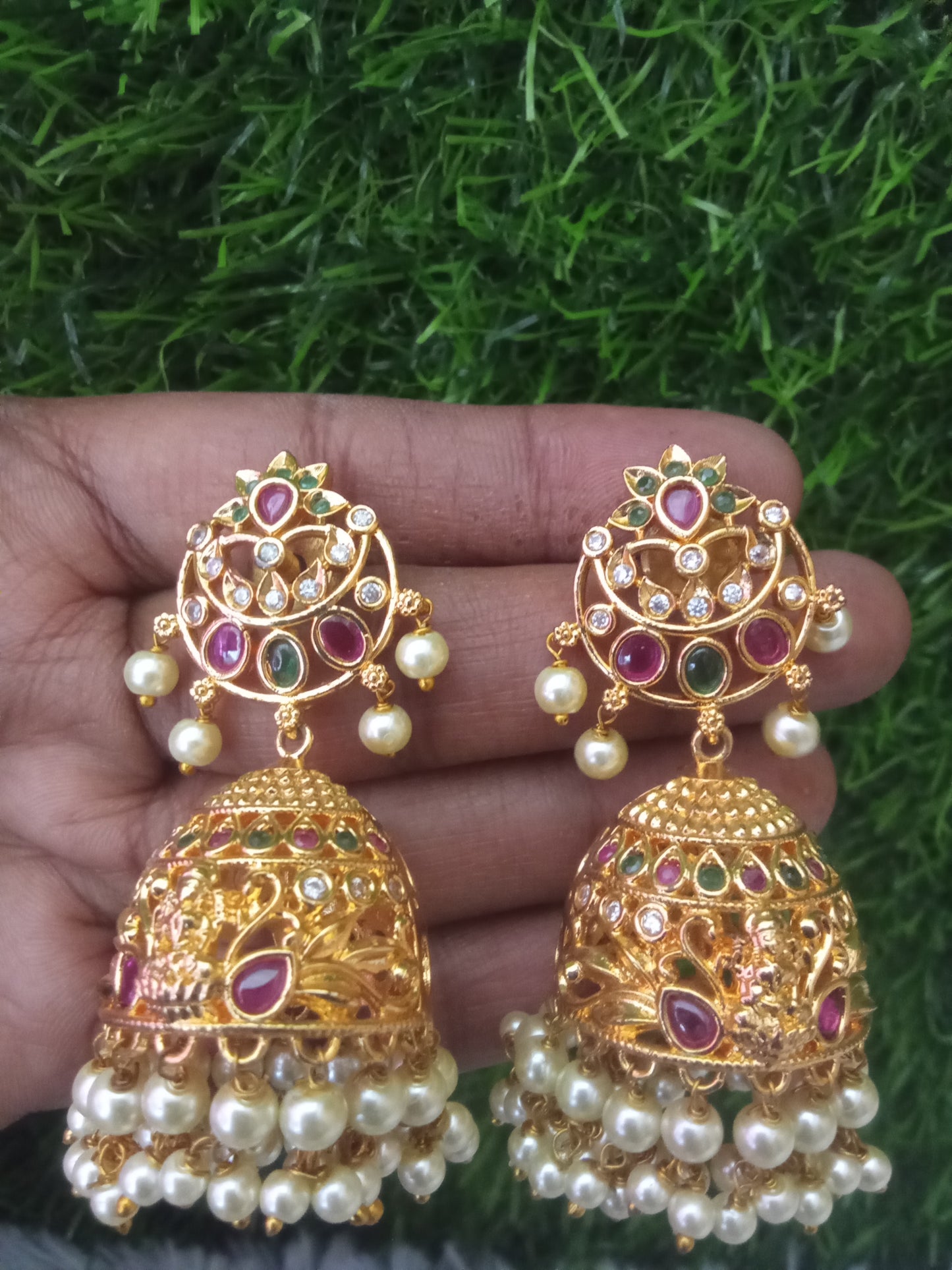 EARING-SHER30