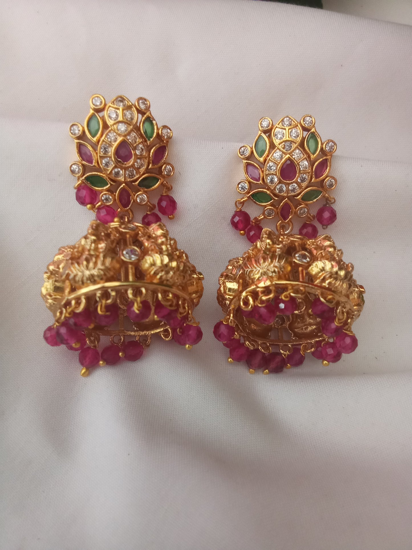 EARING-SHER38