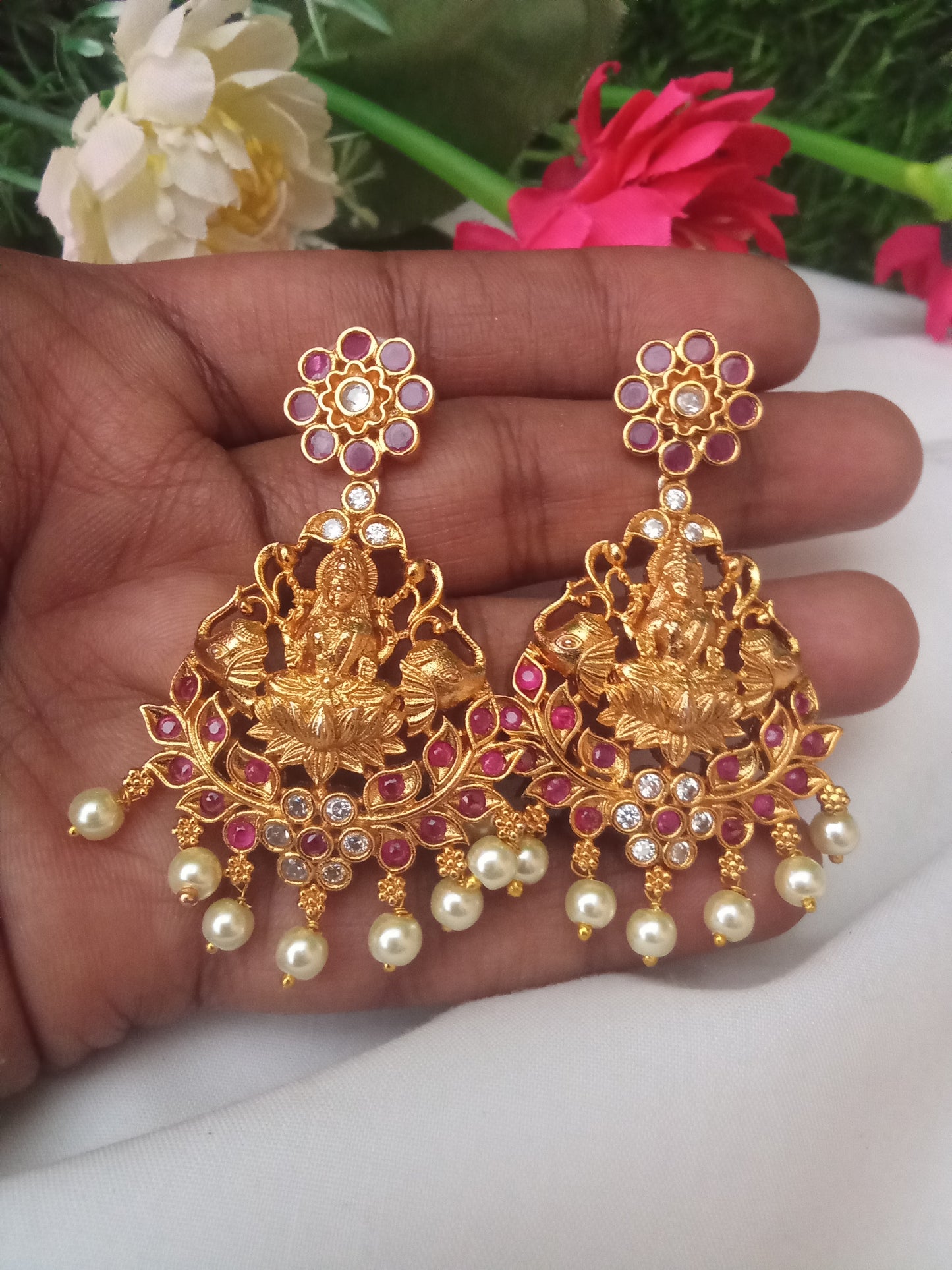 EARING-SHER197