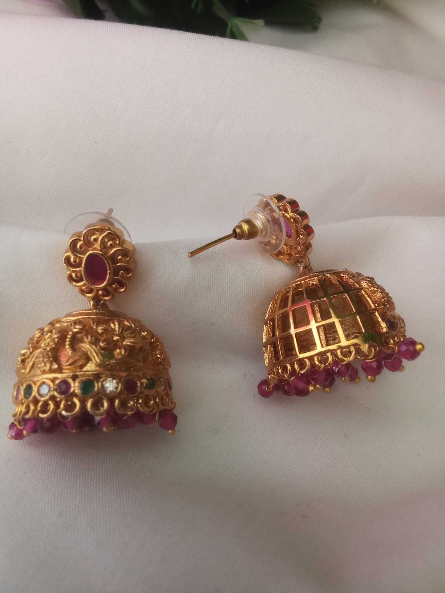EARING-SHER55