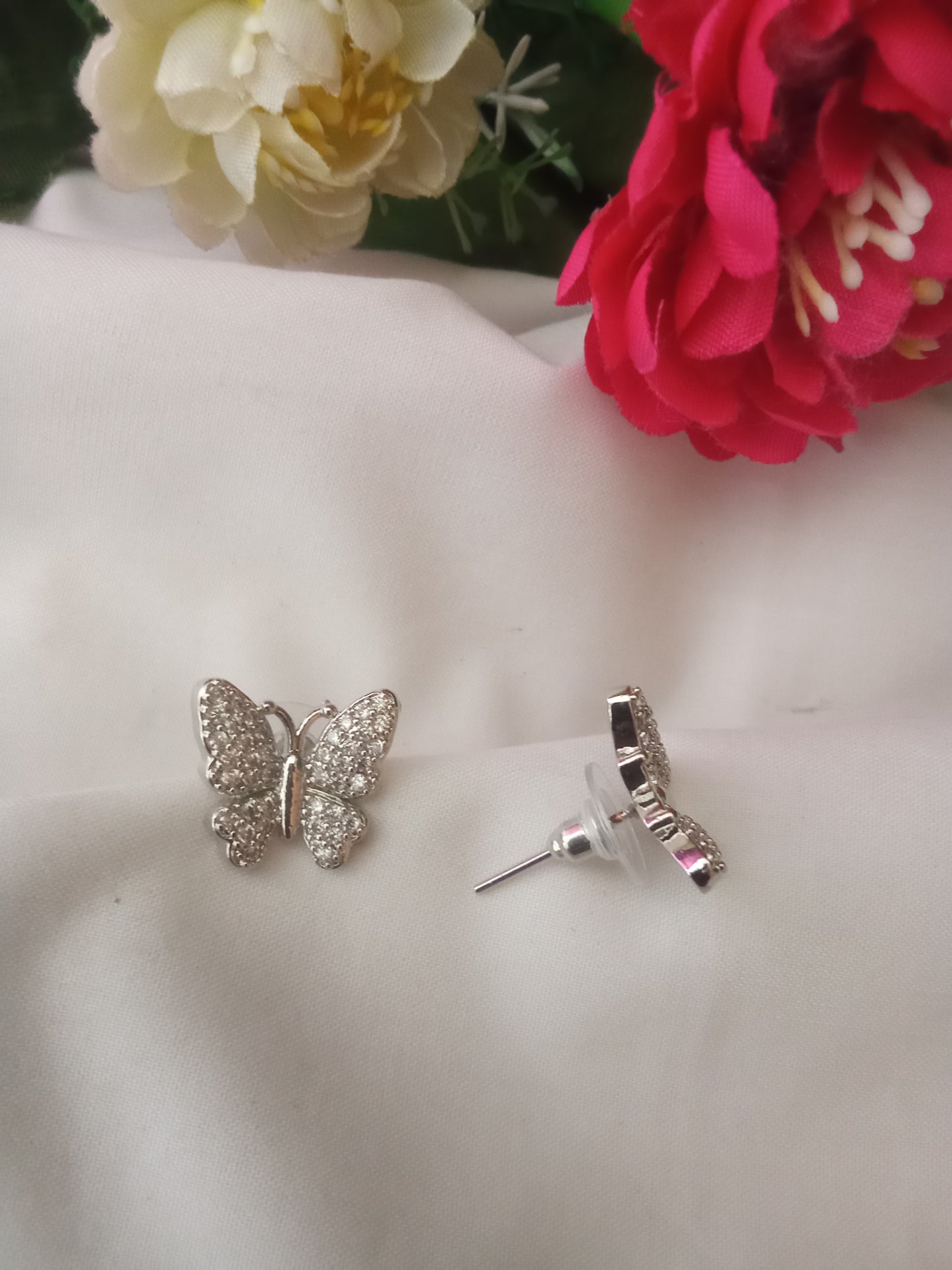 EARING-SHST127