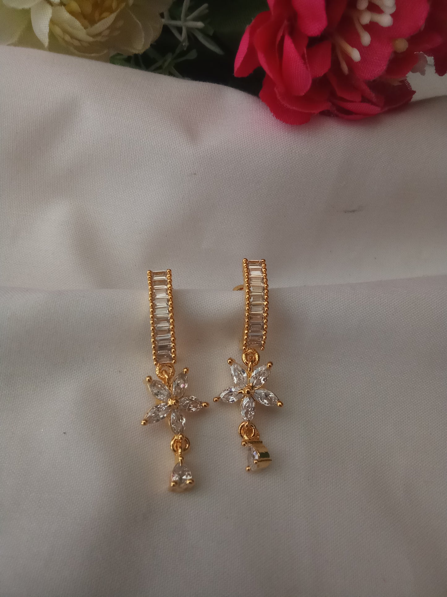 EARING-SHER257