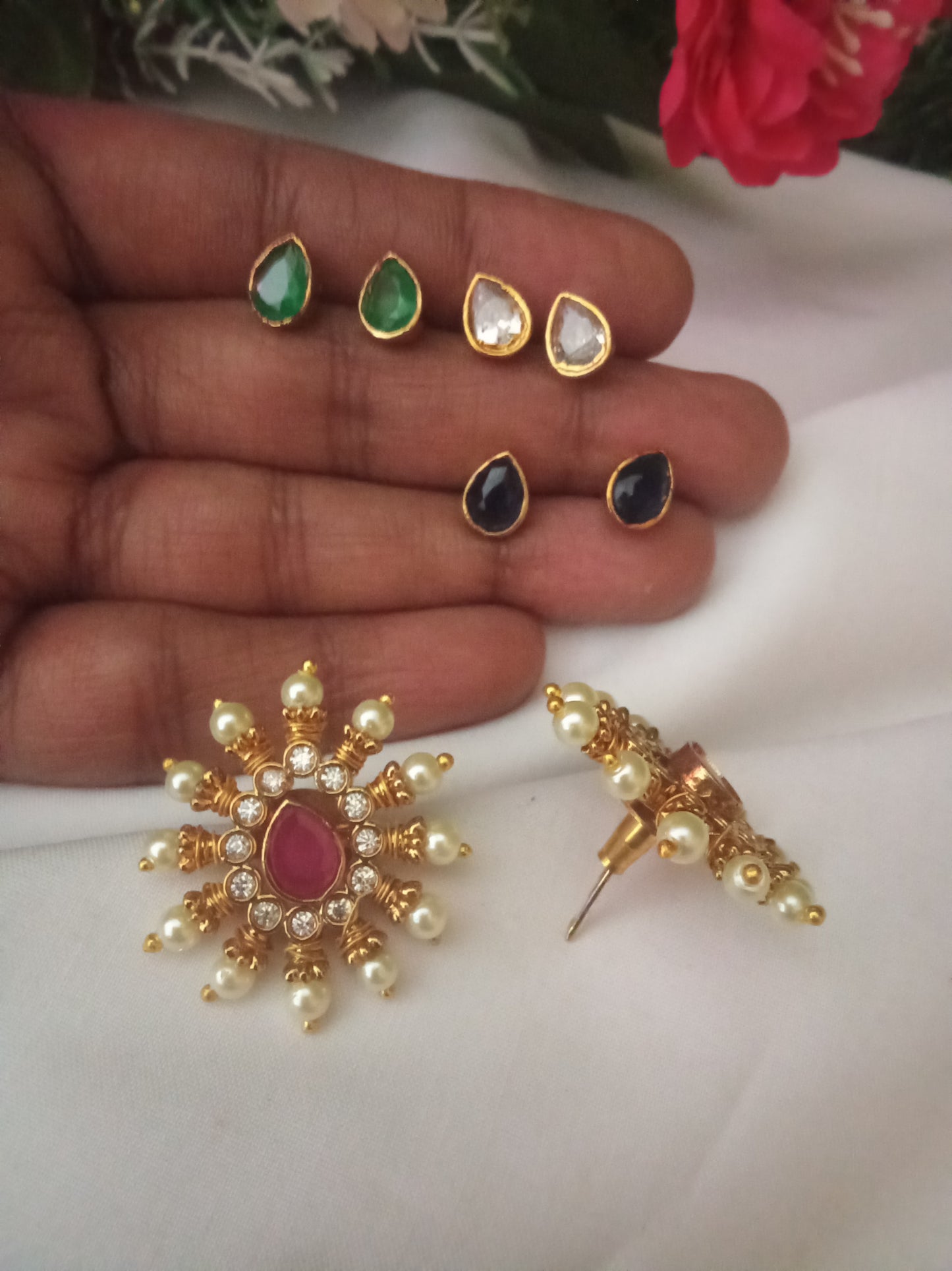 EARING-SHST119