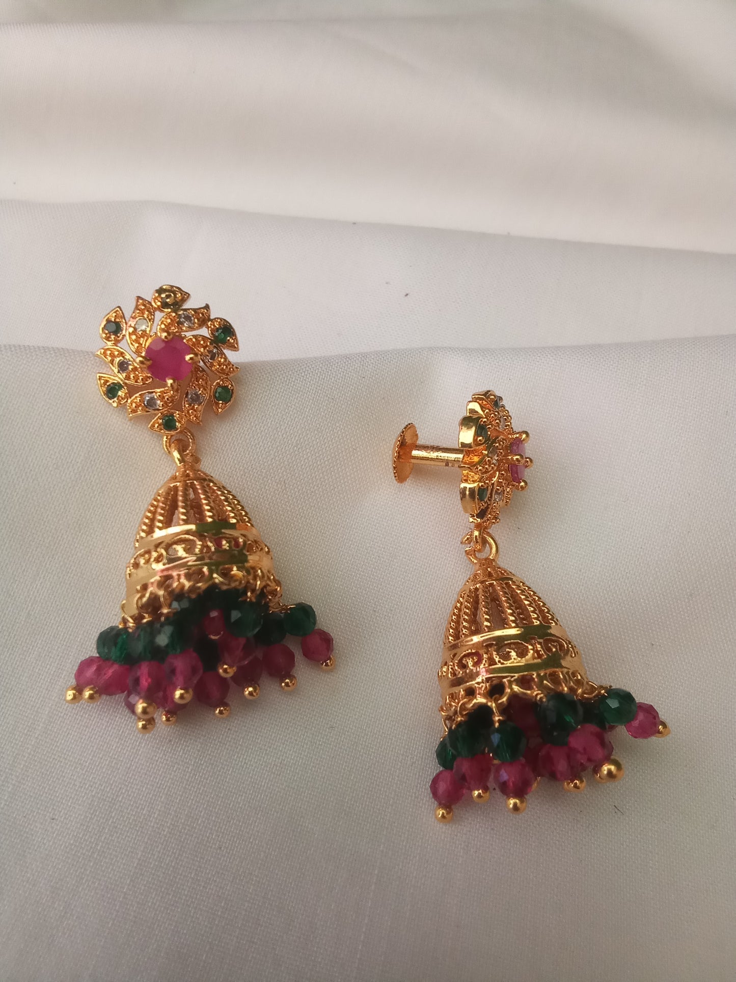EARING-SHER147