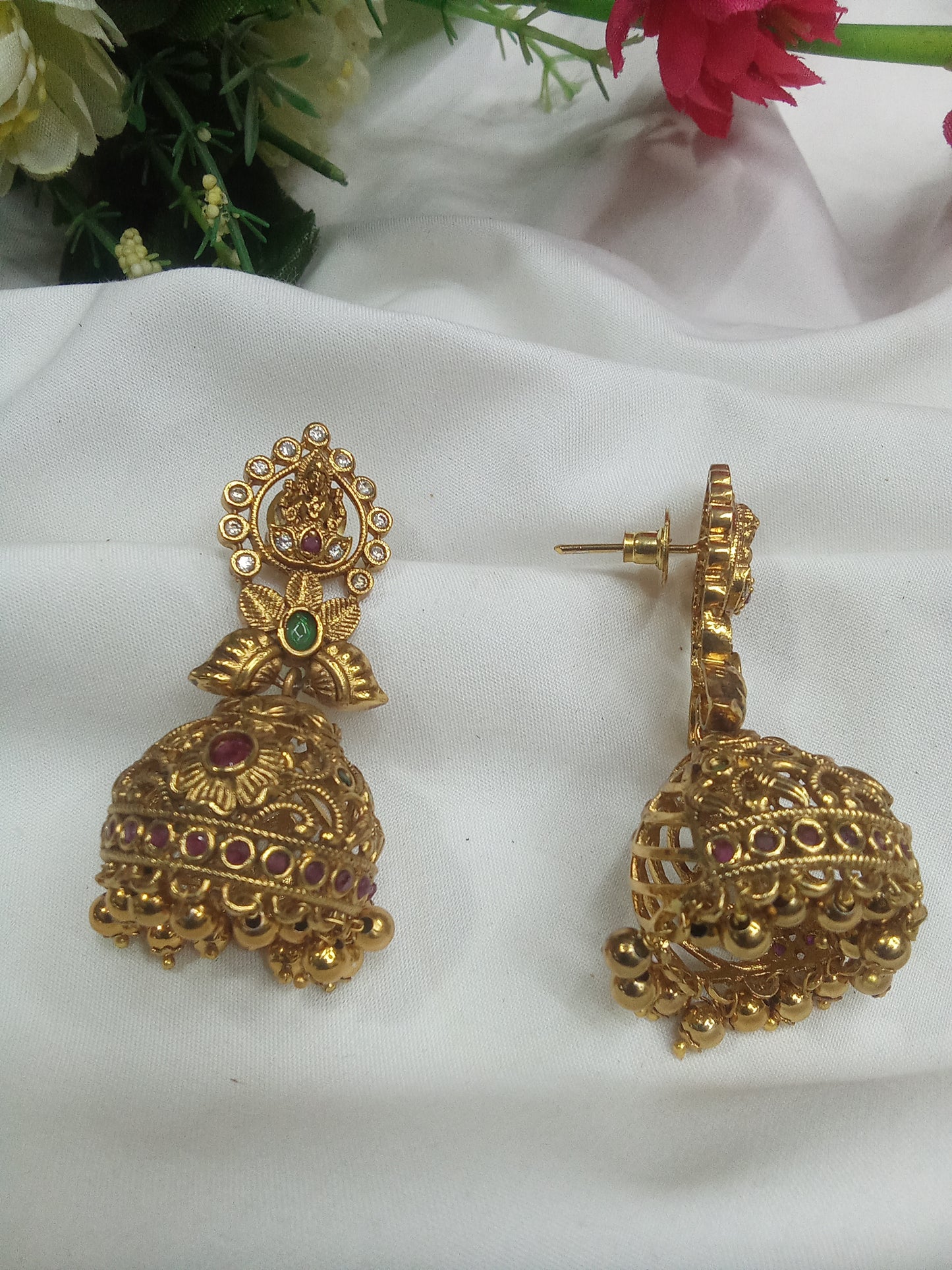 EARING-SHER02