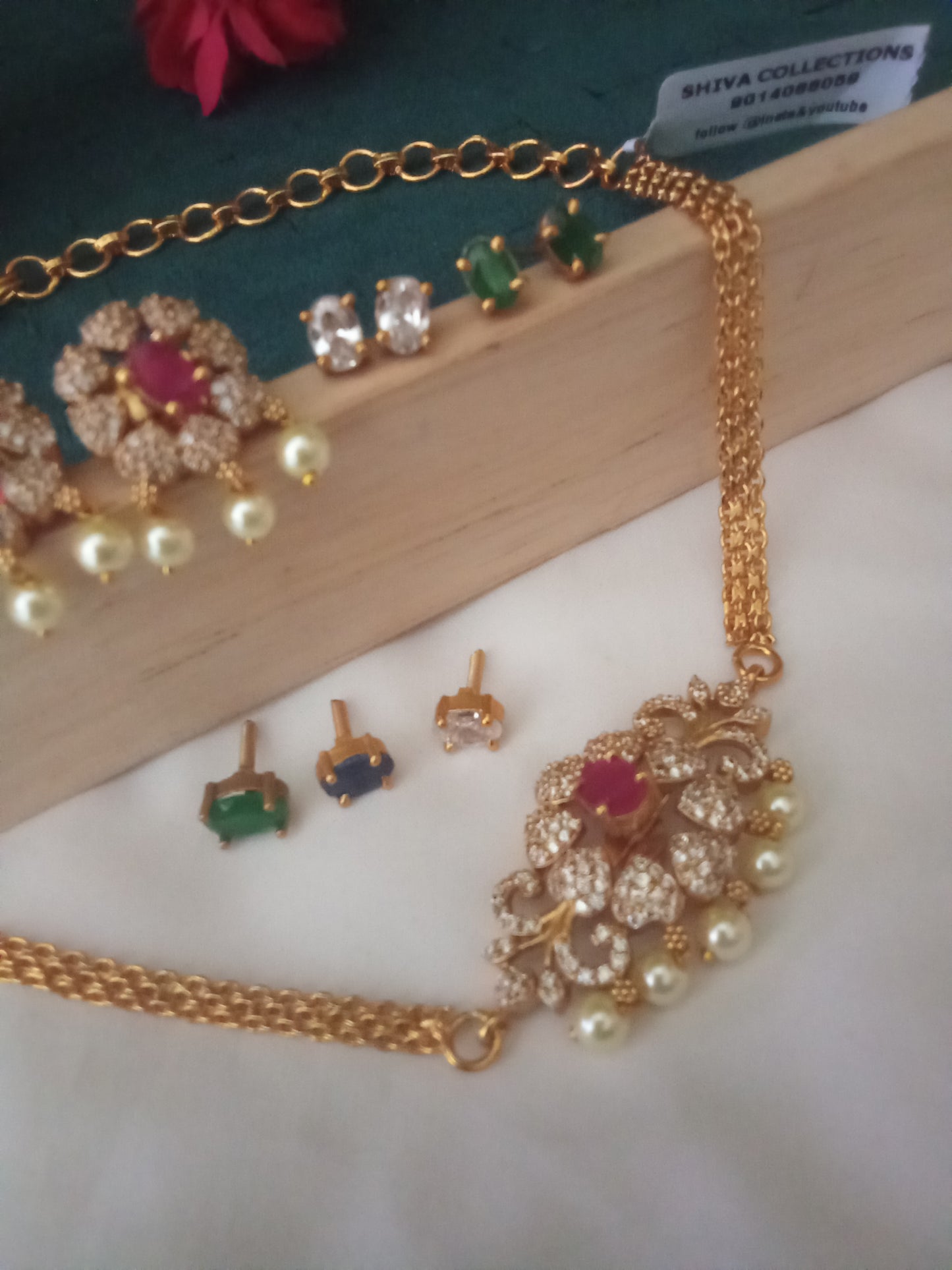 šø Floral AD Necklace with Pearl Drops & Stone Studs Set
-SHNC01