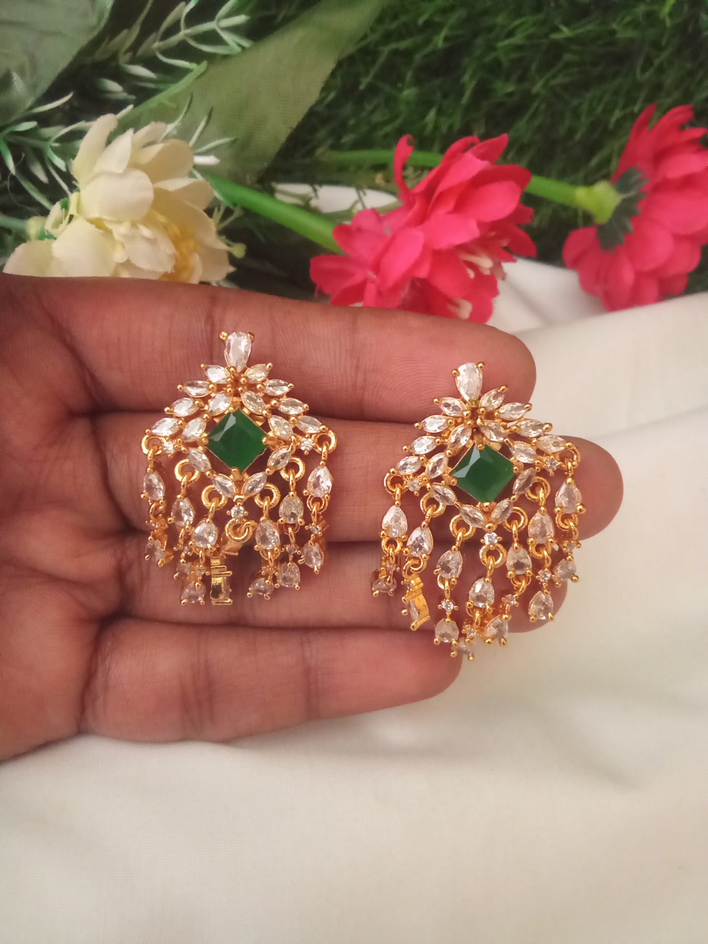 EARING-SHER162