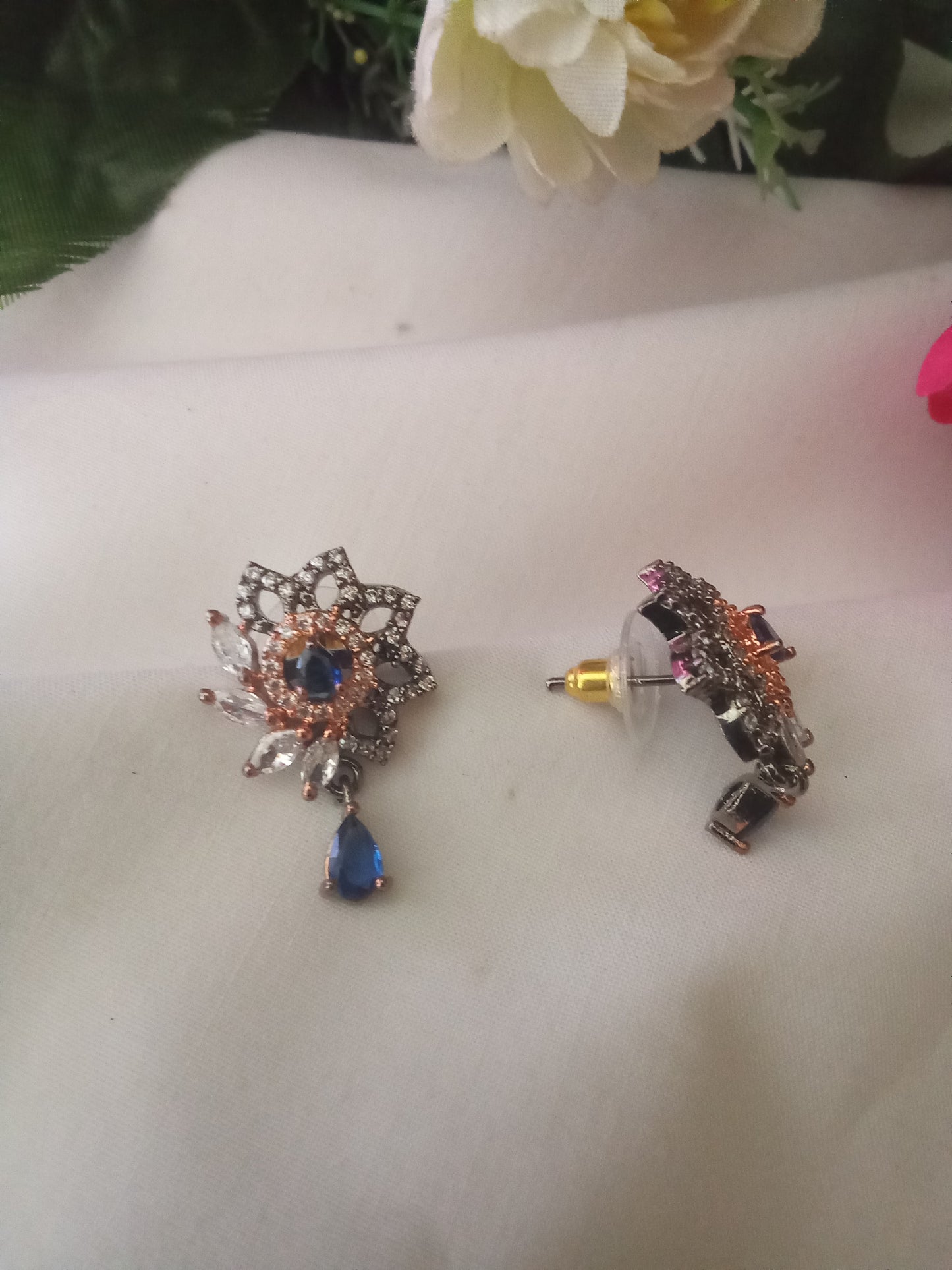 EARING-SHST113