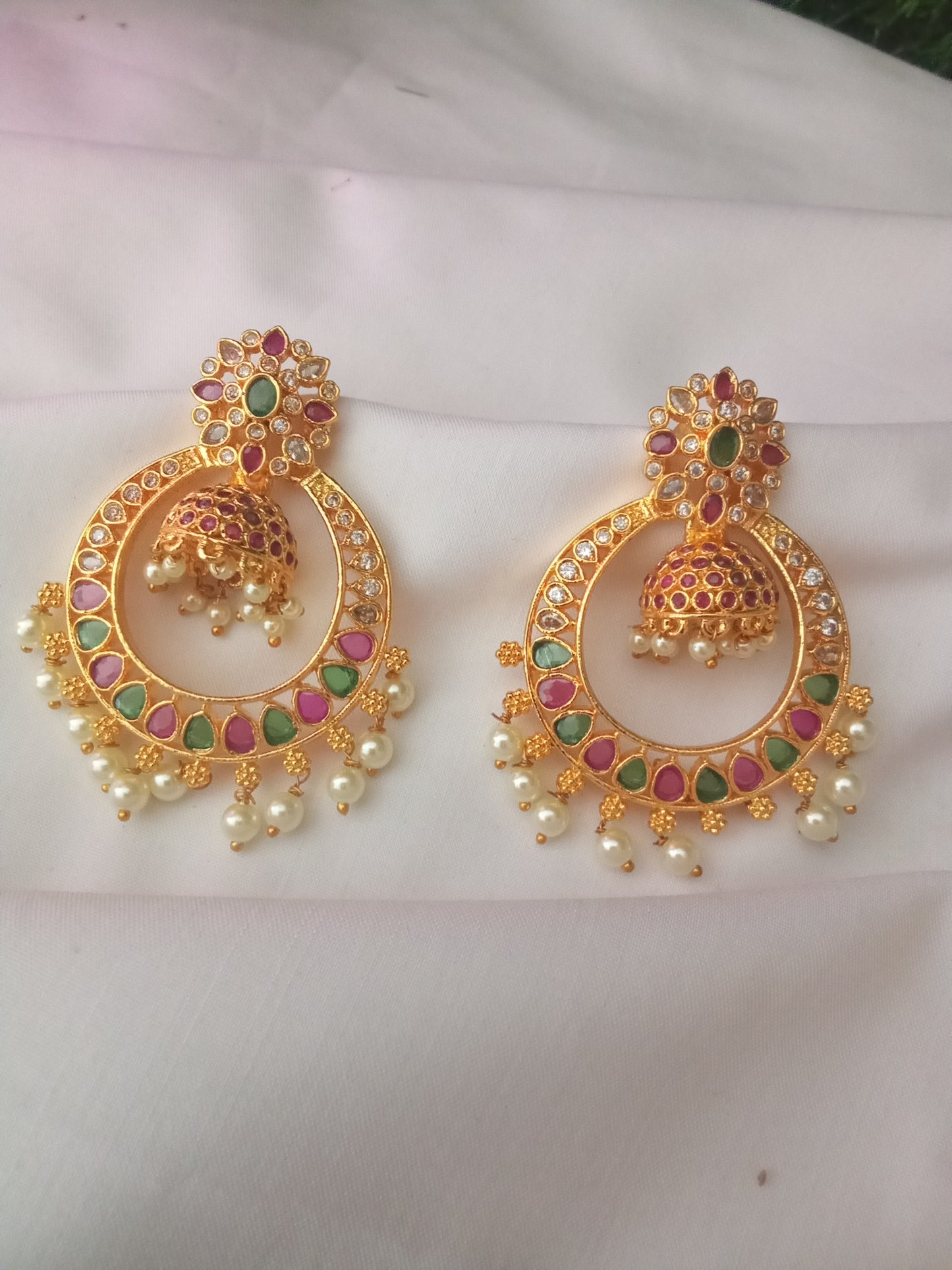 EARING-SHER193