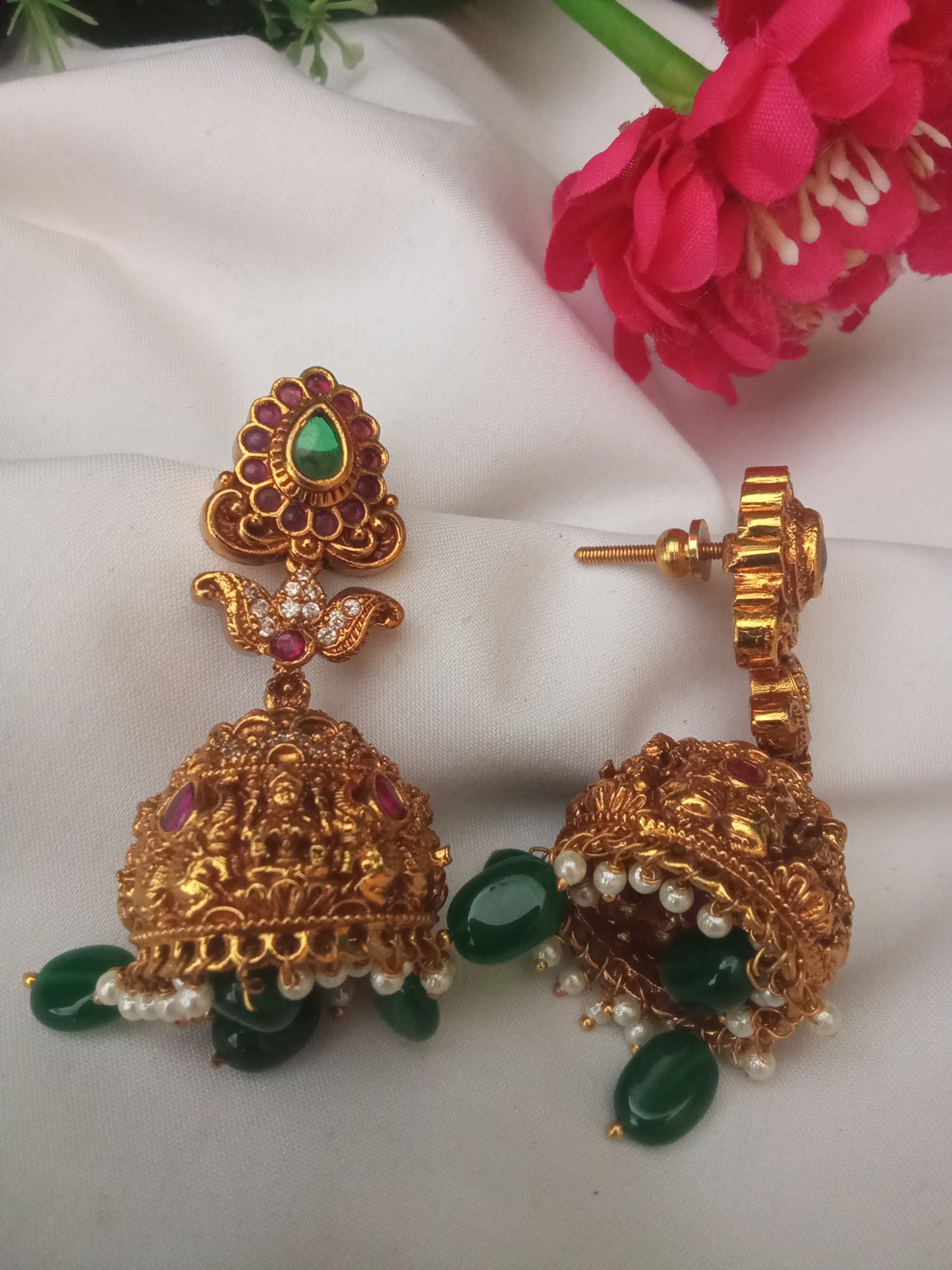 EARING-SHER61