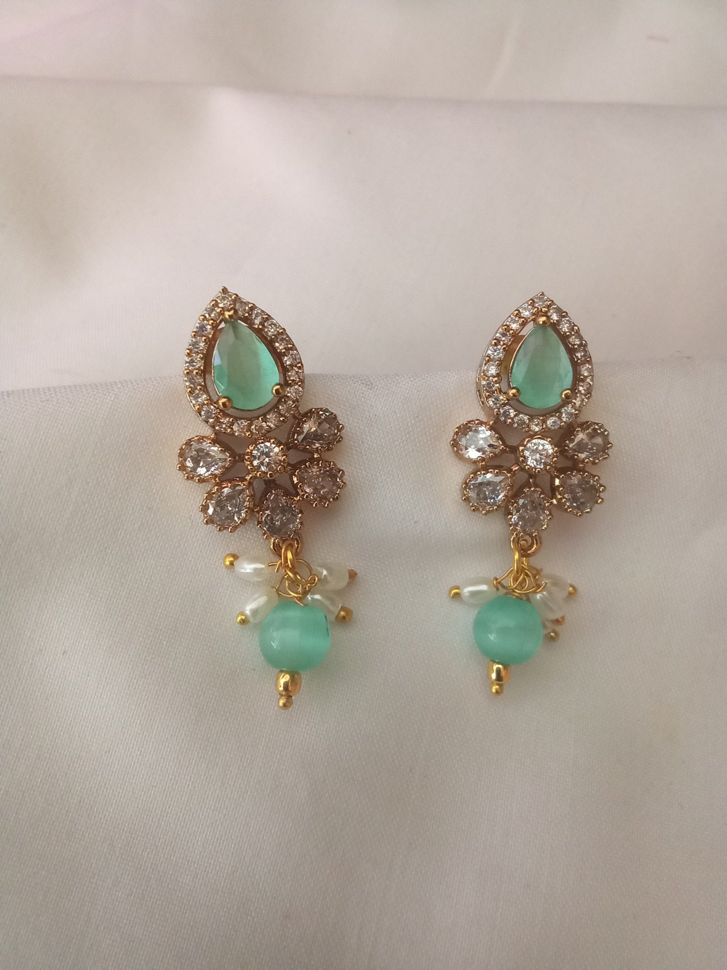 EARING-SHER150