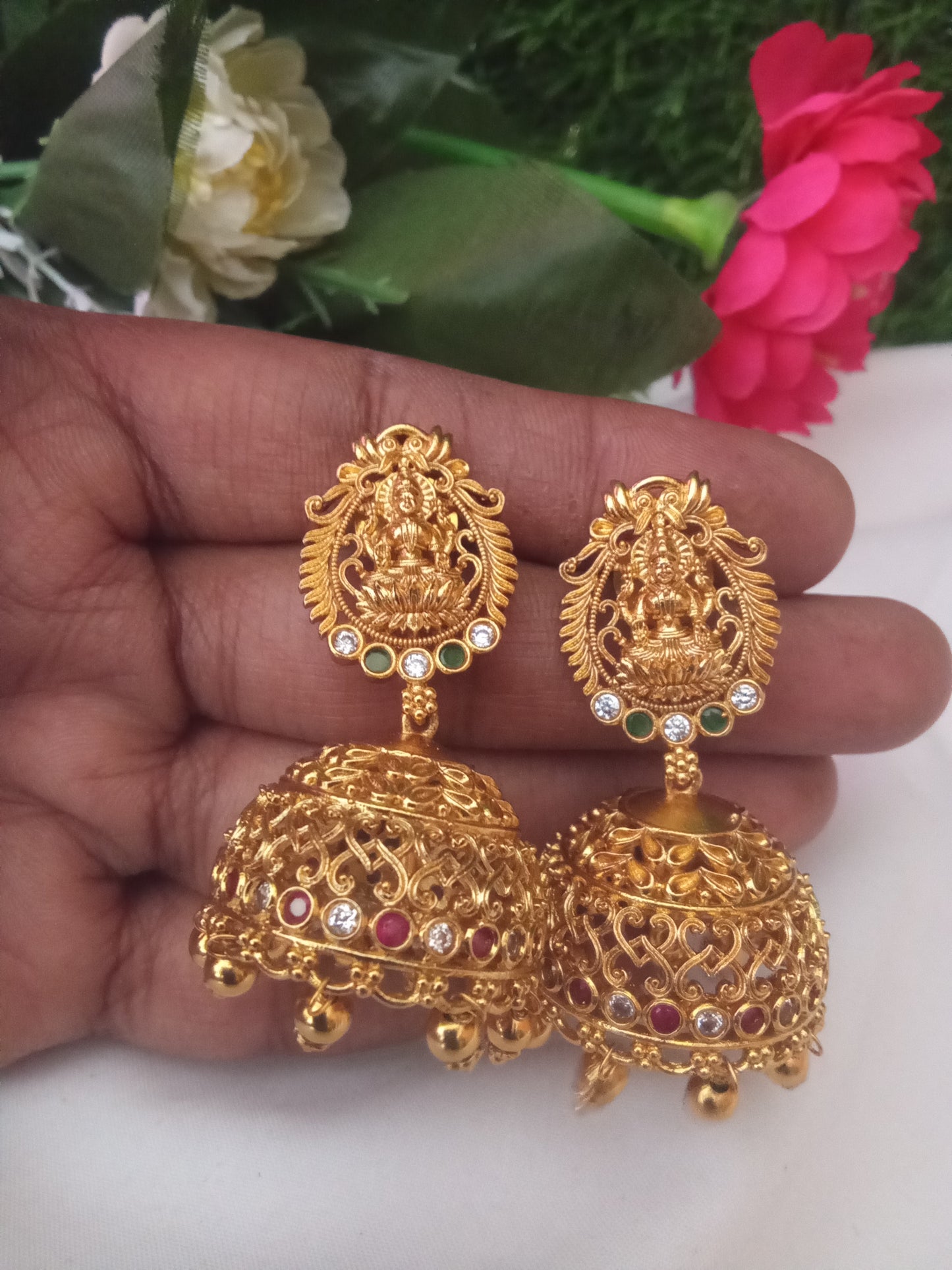 EARING-SHER34