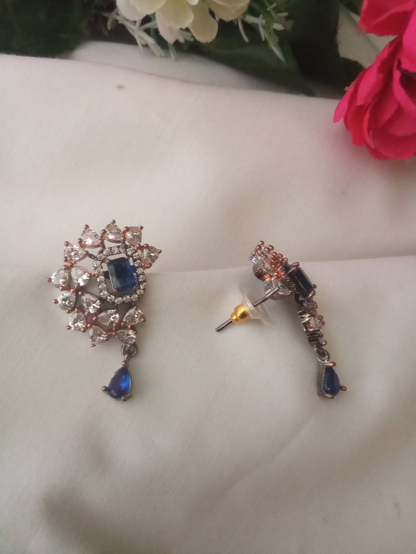 EARING-SHST107