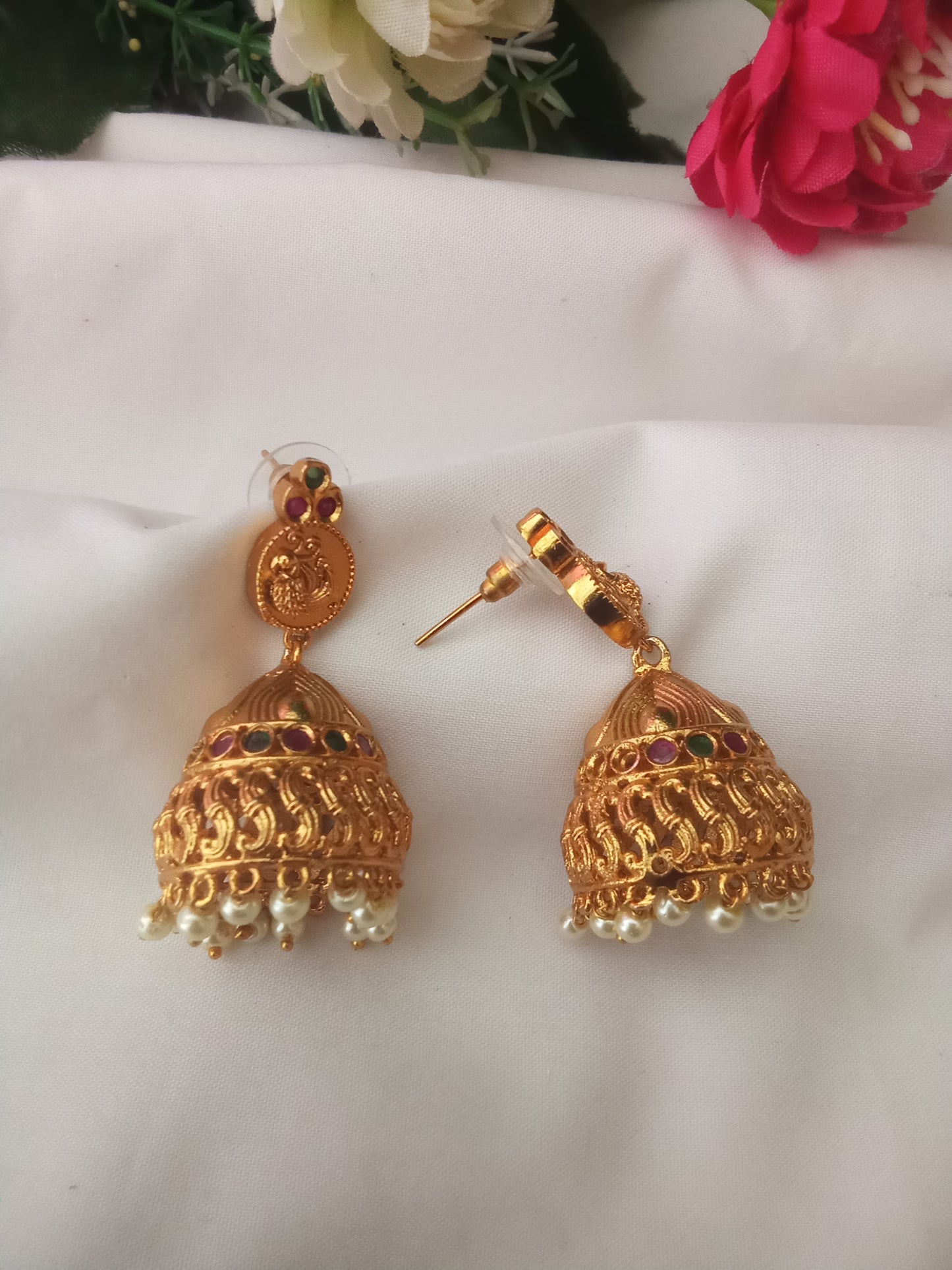 EARING-SHER282