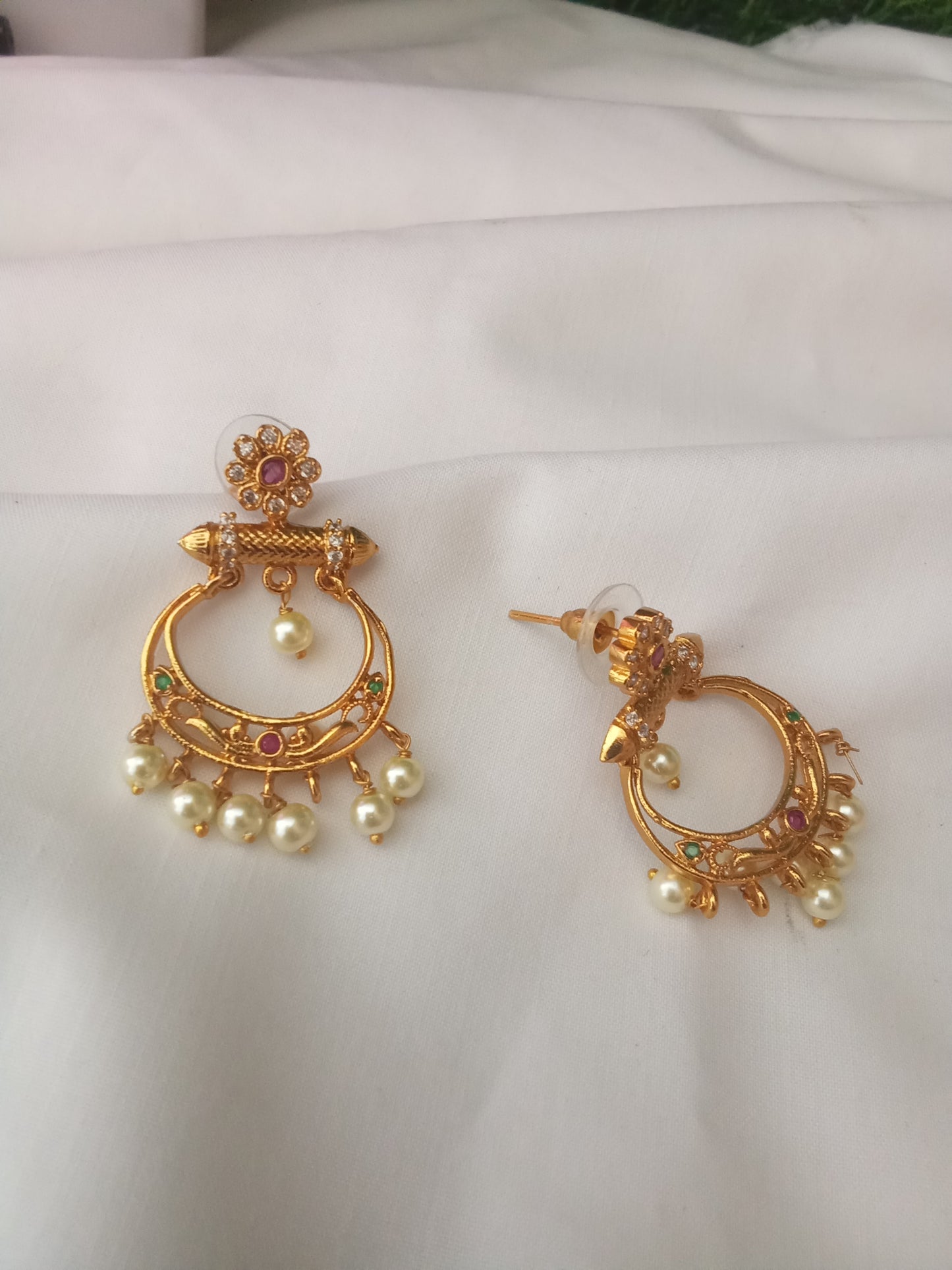 EARING-SHER189