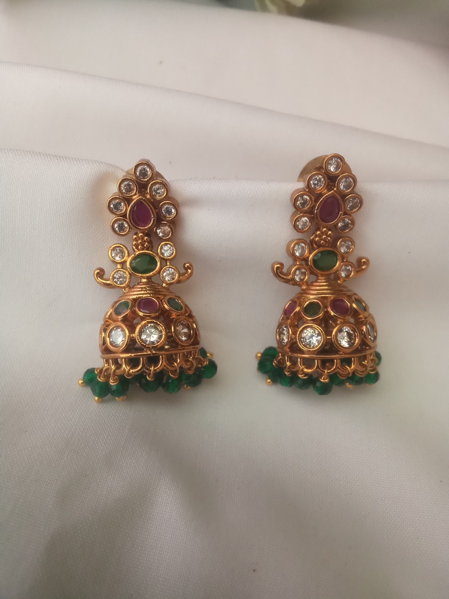 EARING-SHER80