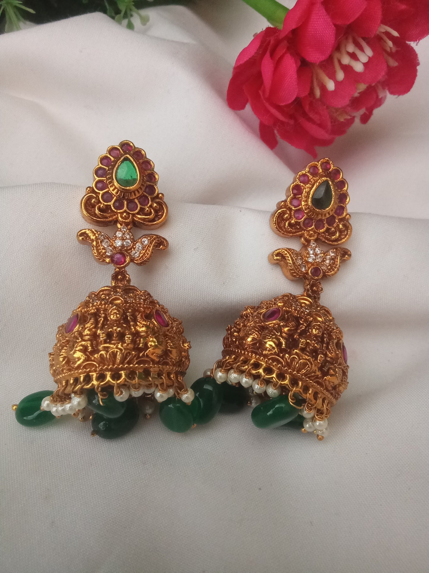 EARING-SHER61