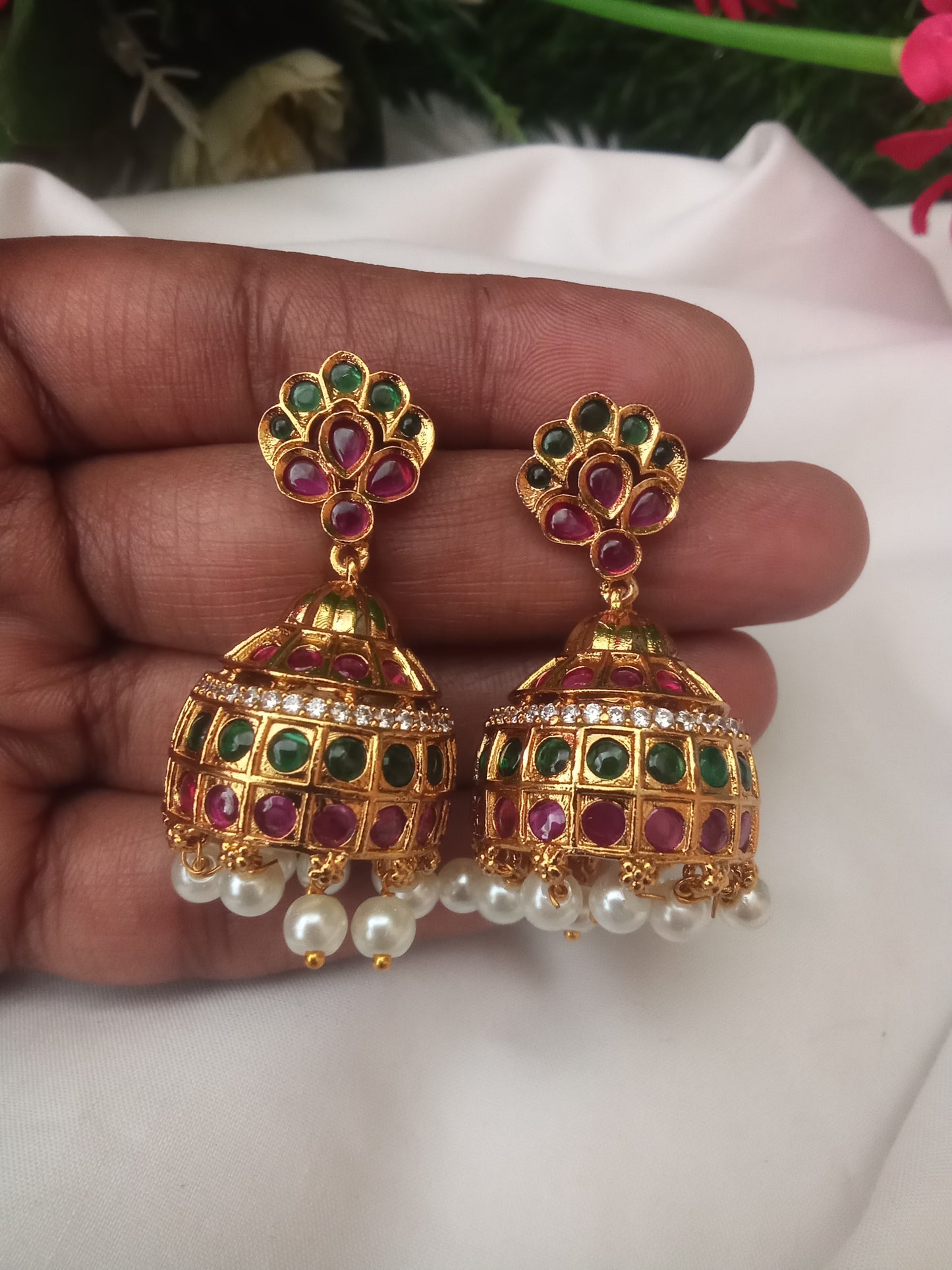 EARING-SHER68