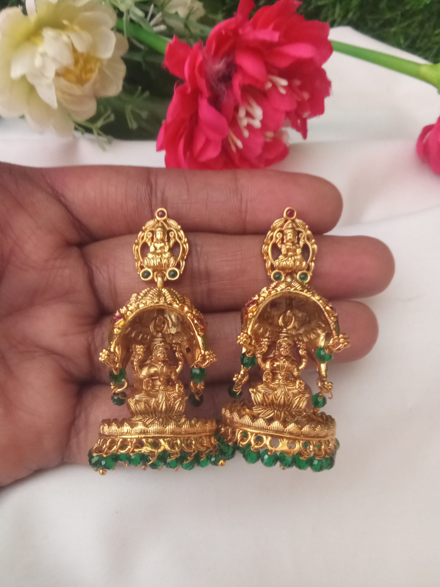 EARING-SHER279