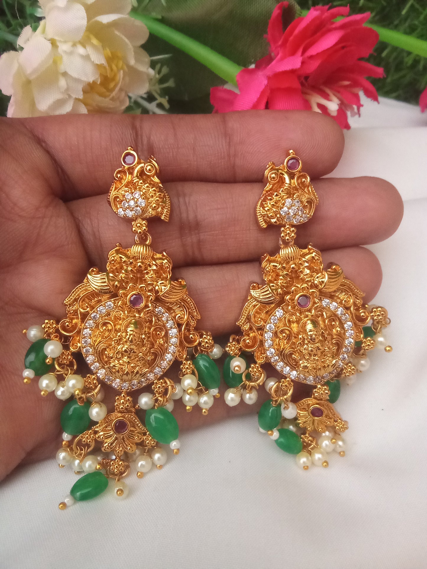 EARING-SHER195