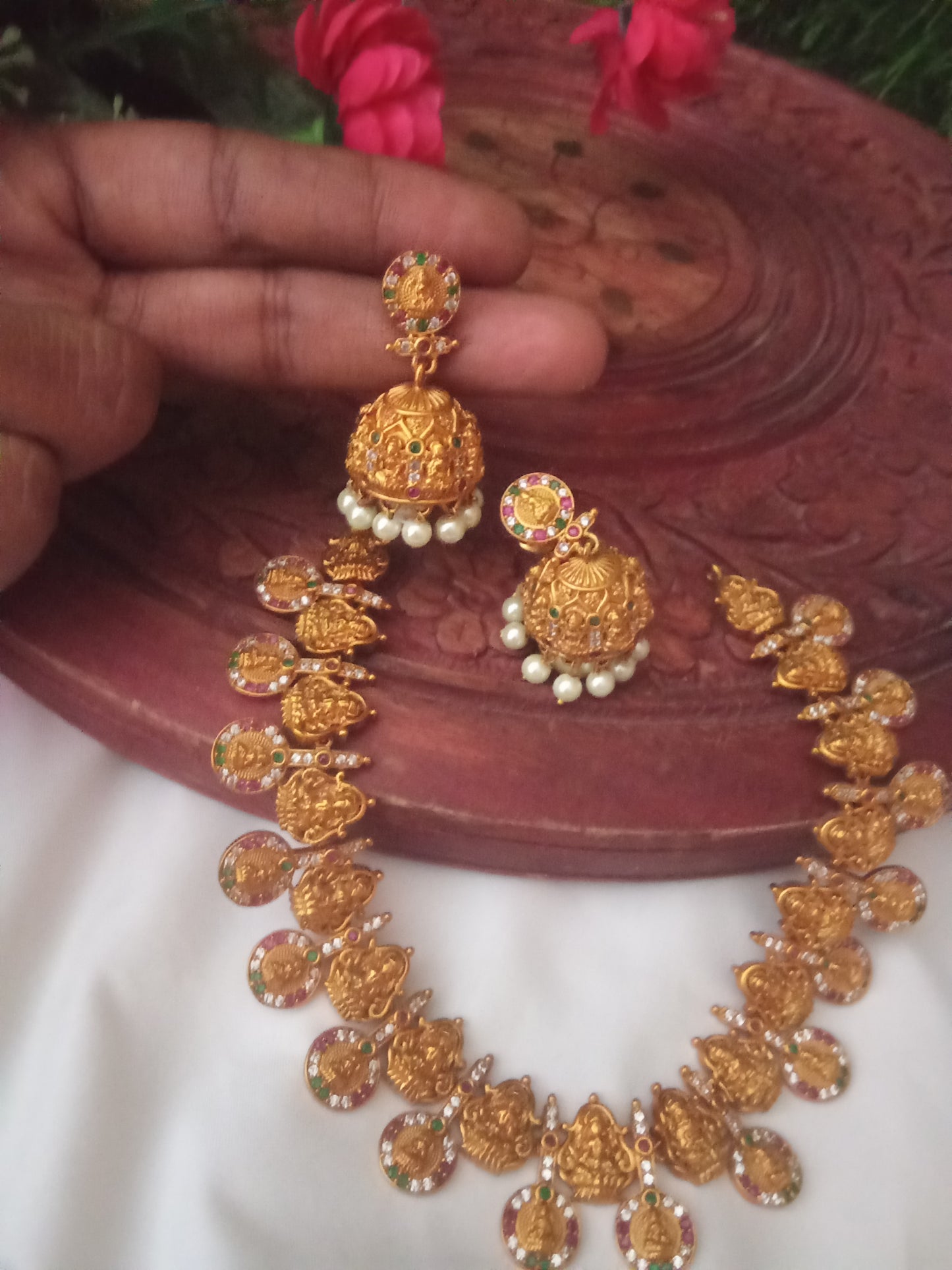 Lakshmi Temple Jewellery Set-SHNC02
