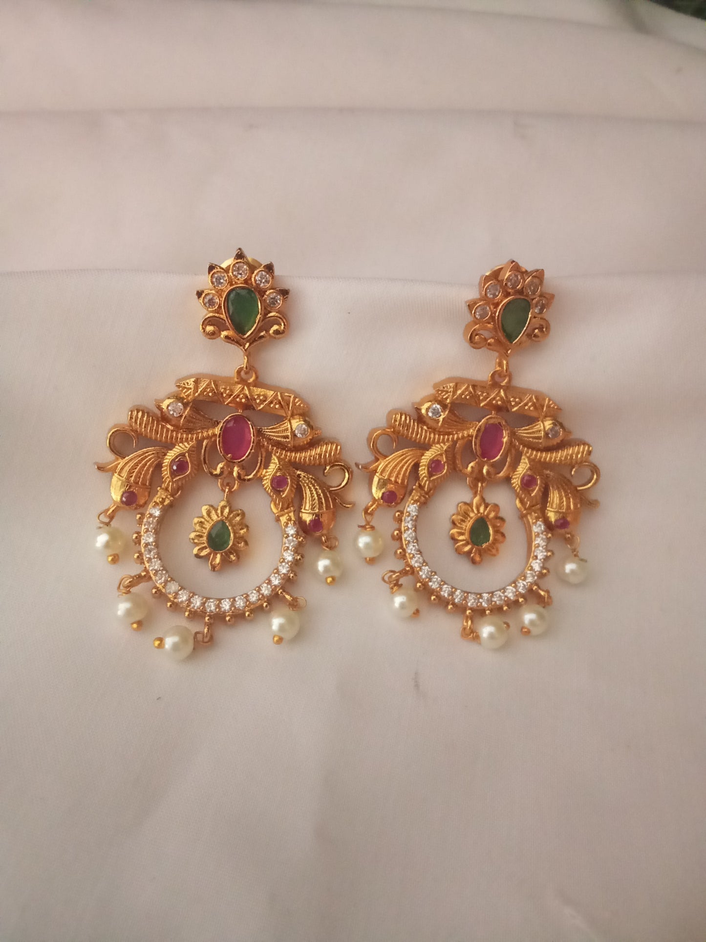EARING-SHER168