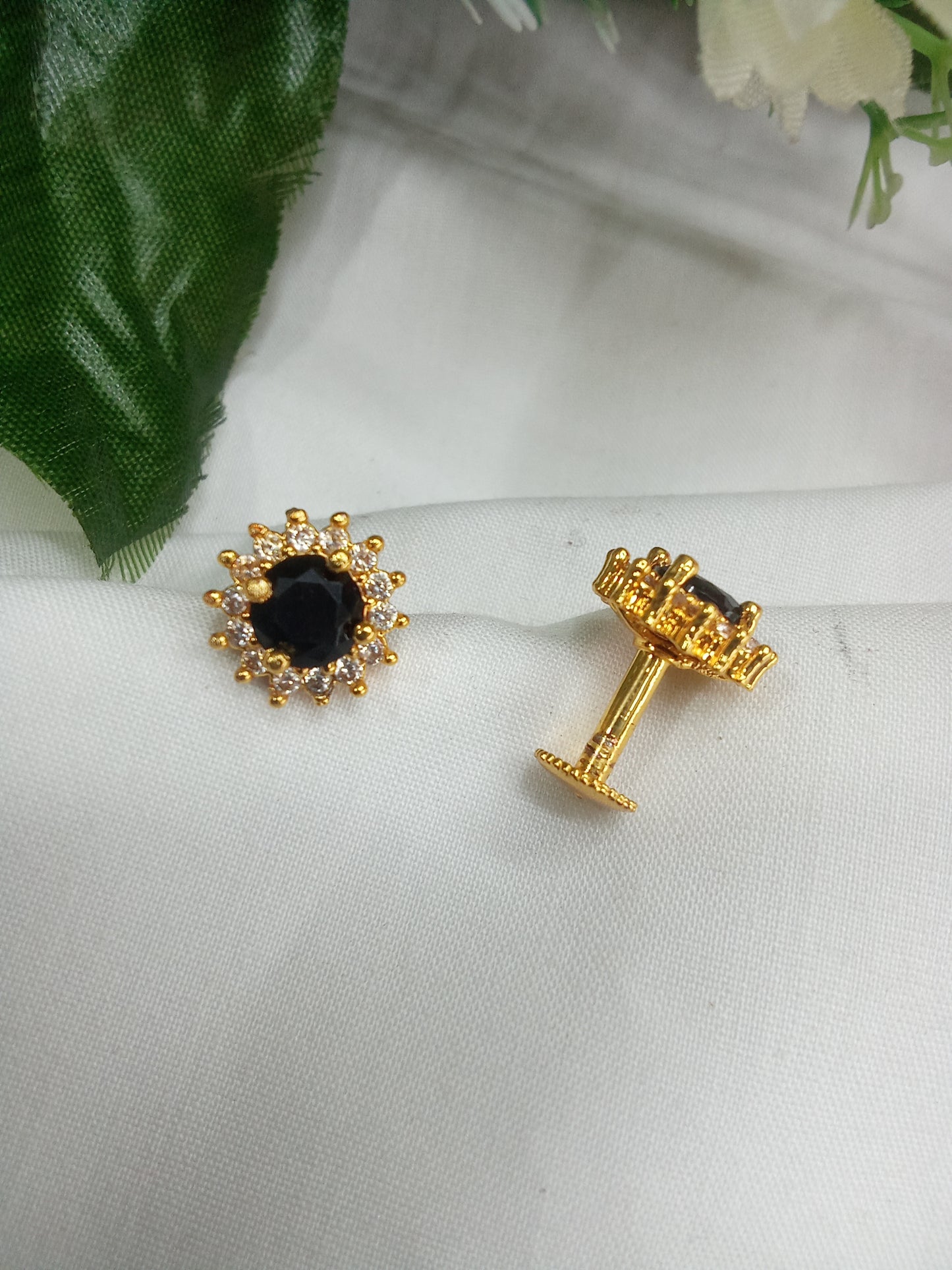 EARING-SHST27