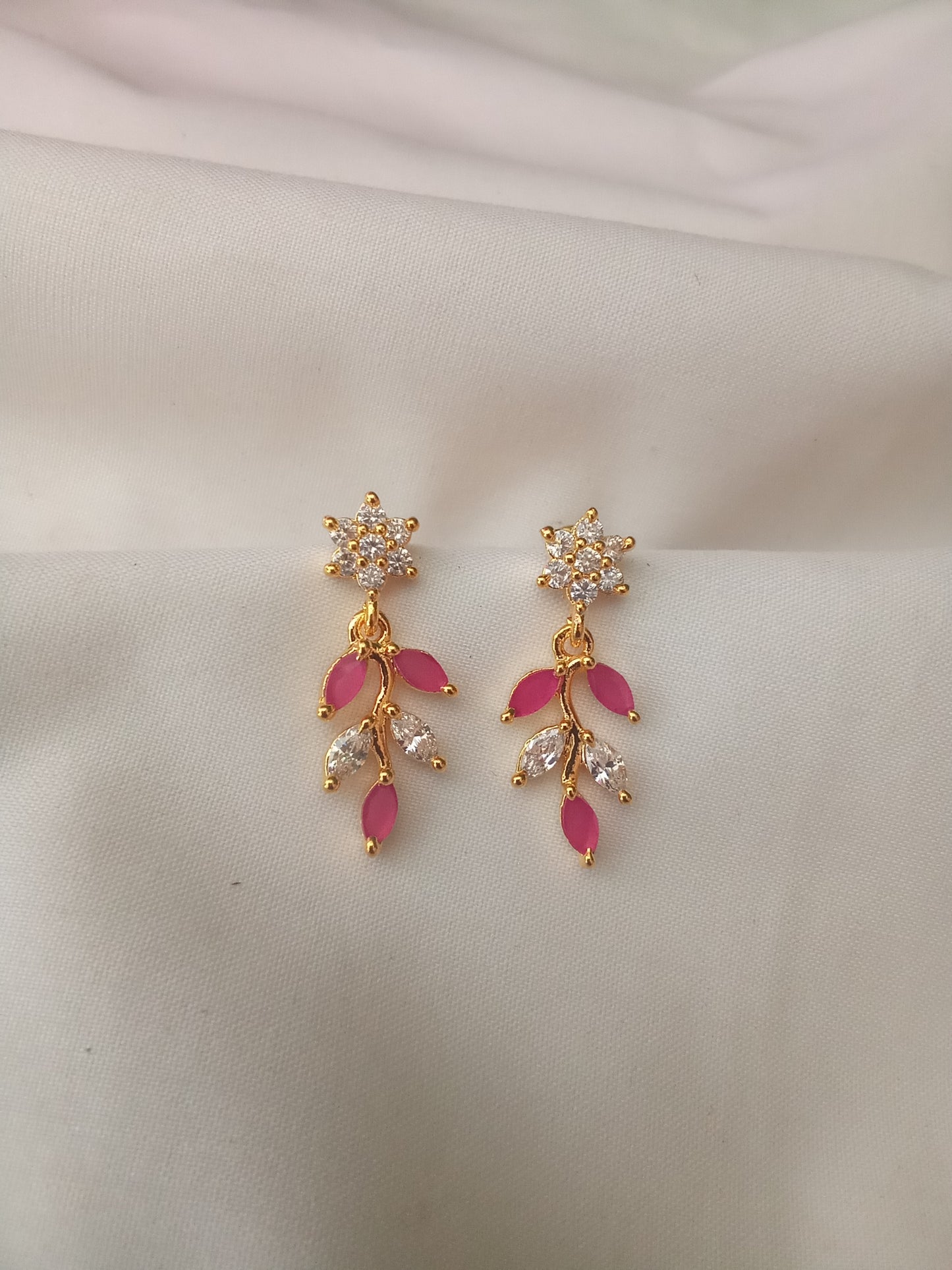 EARING-SHER253