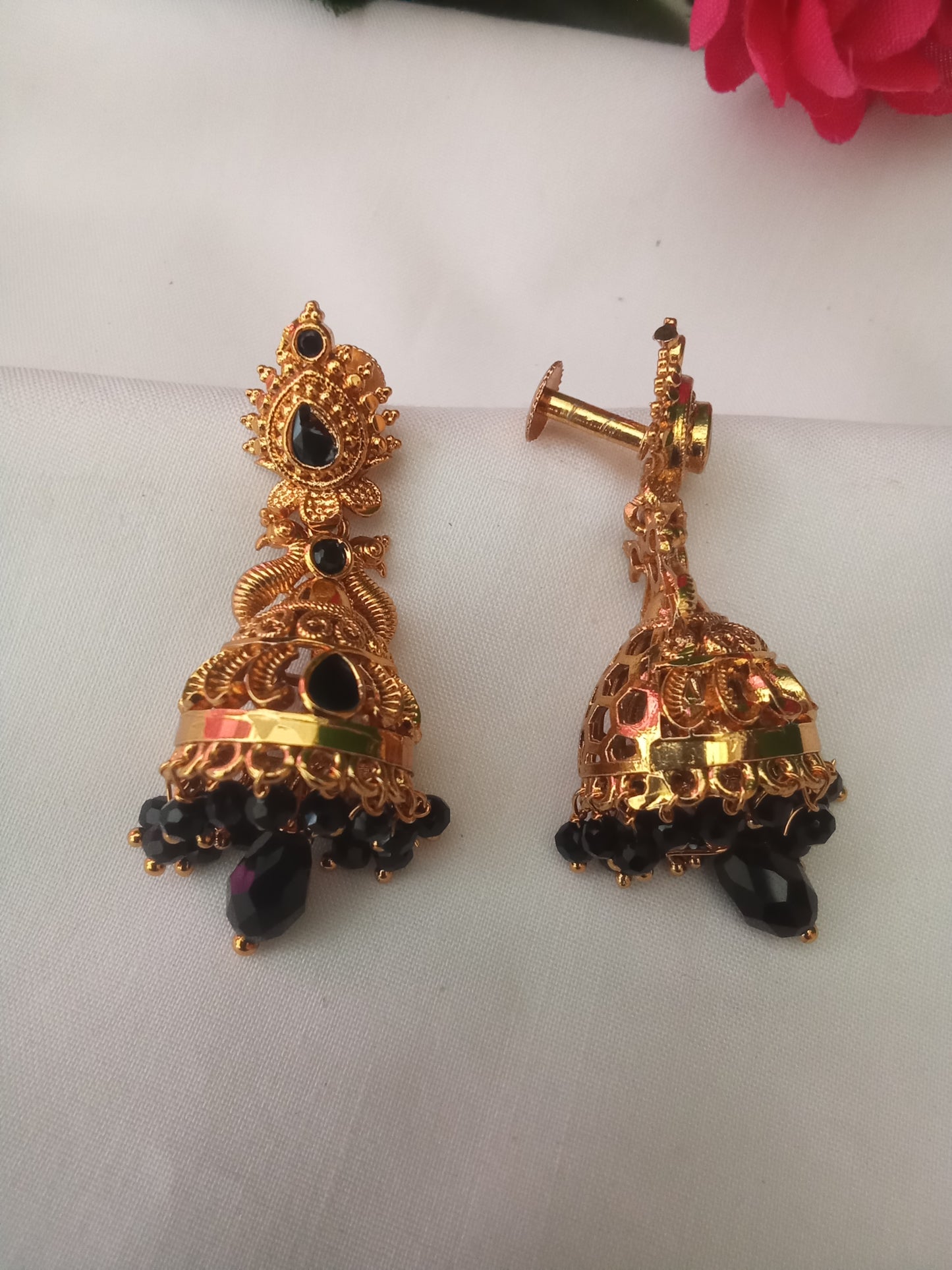 EARING-SHER96