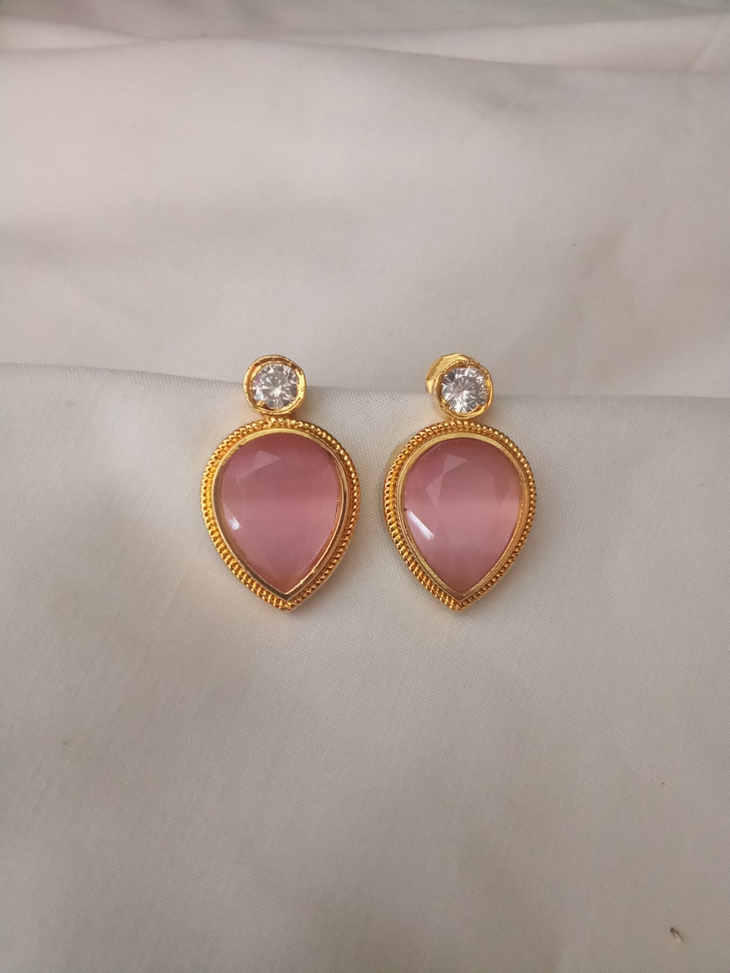 EARING-SHST68