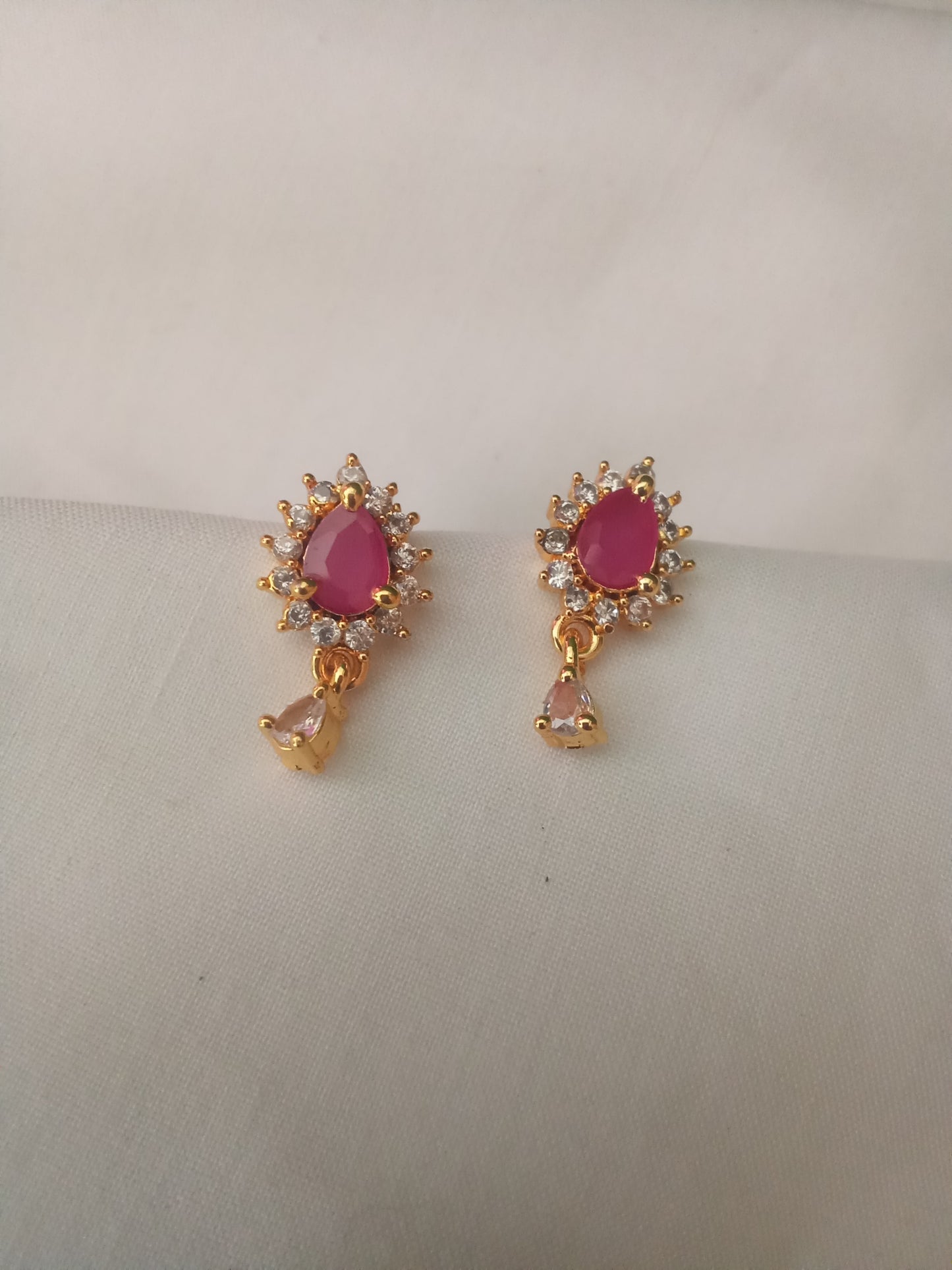 EARING-SHST72