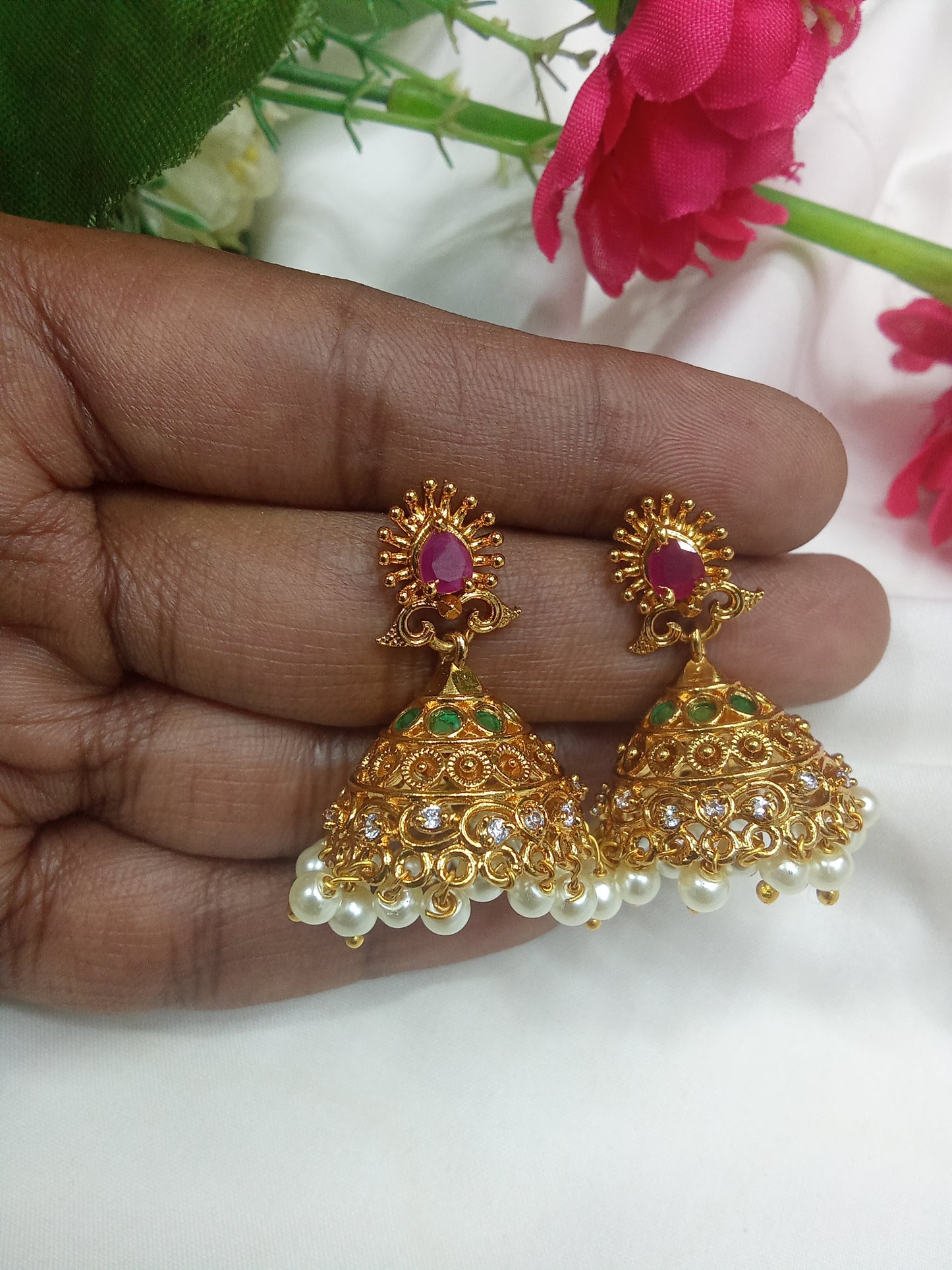 EARING-SHER10