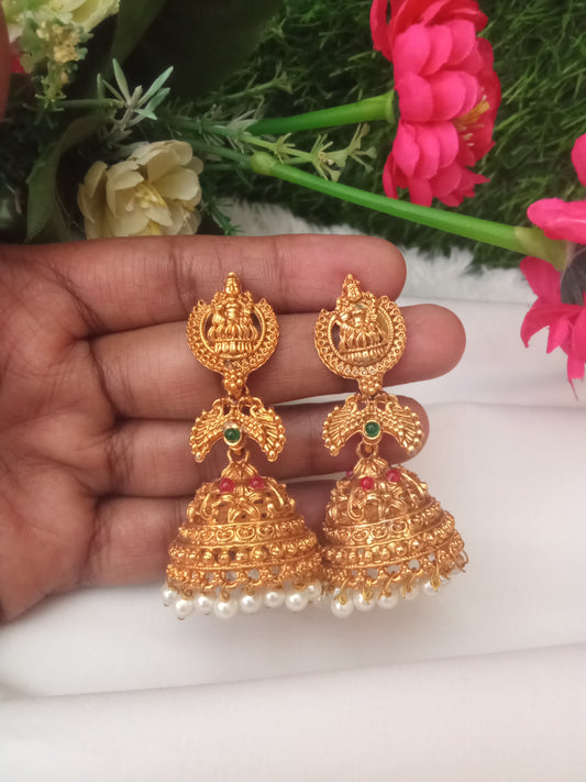 EARING-SHER24