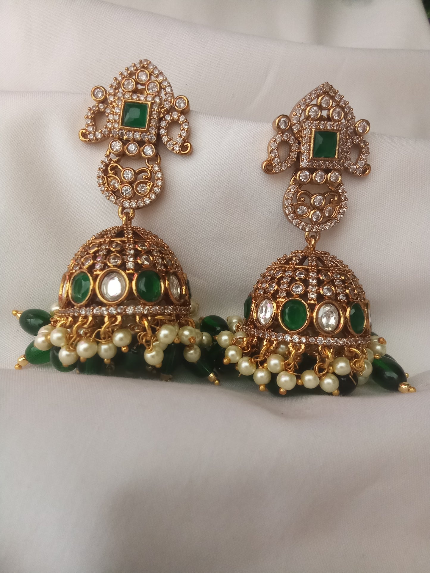 EARING-SHER129
