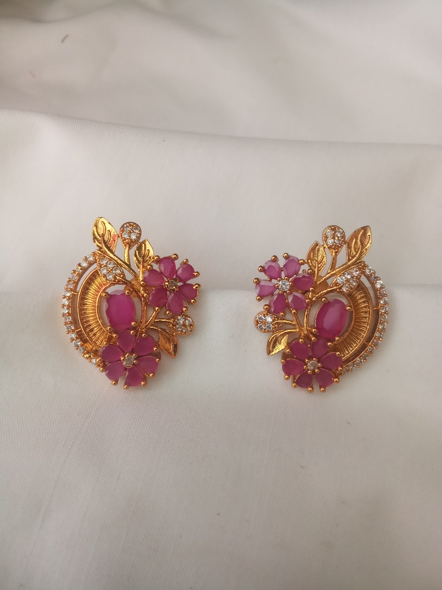 EARING-SHST20