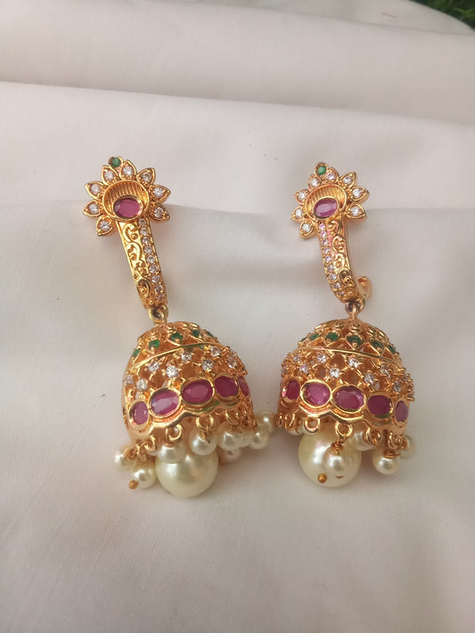 EARING-SHER135