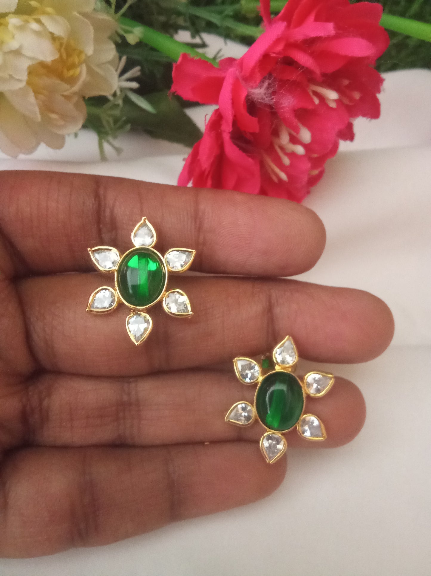 EARING-SHST70