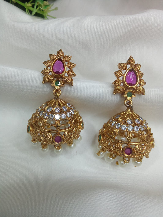 EARING-SHER06
