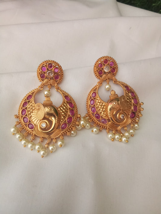 EARING-SHER154