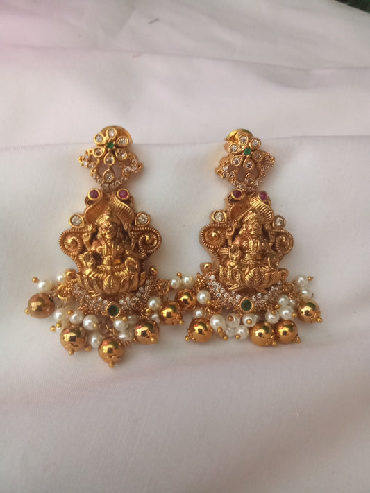 EARING-SHER194