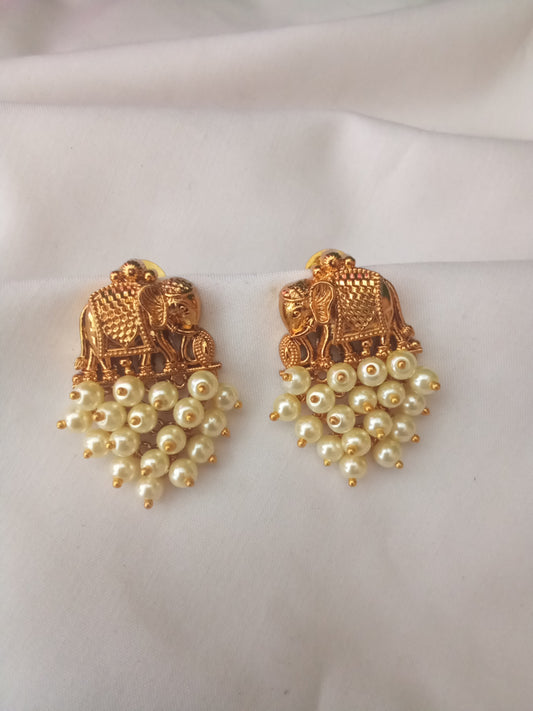 EARING-SHER230