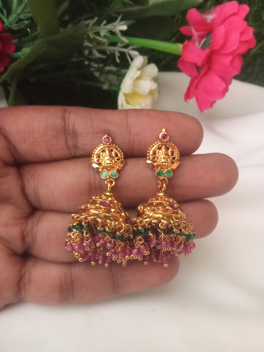 EARING-SHER81
