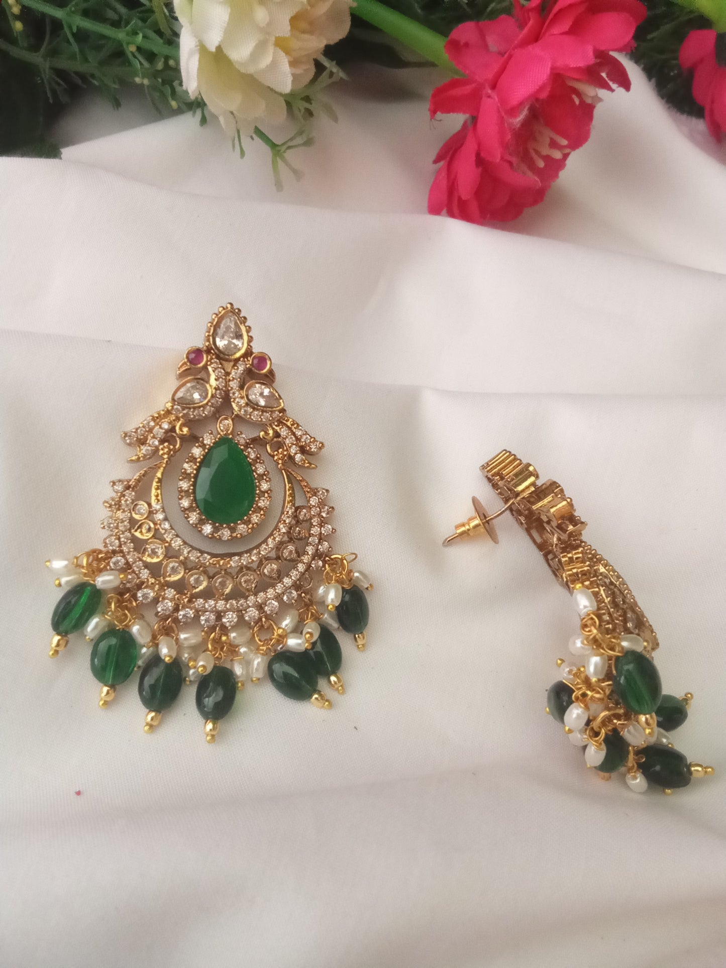 EARING-SHER127