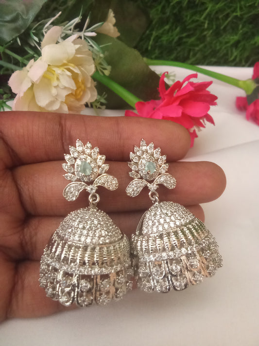 EARING-SHER204