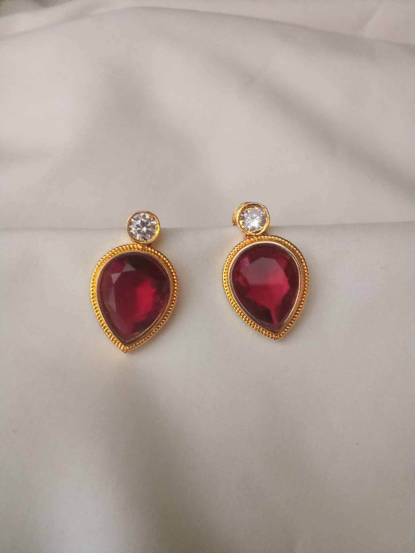 EARING-SHST67